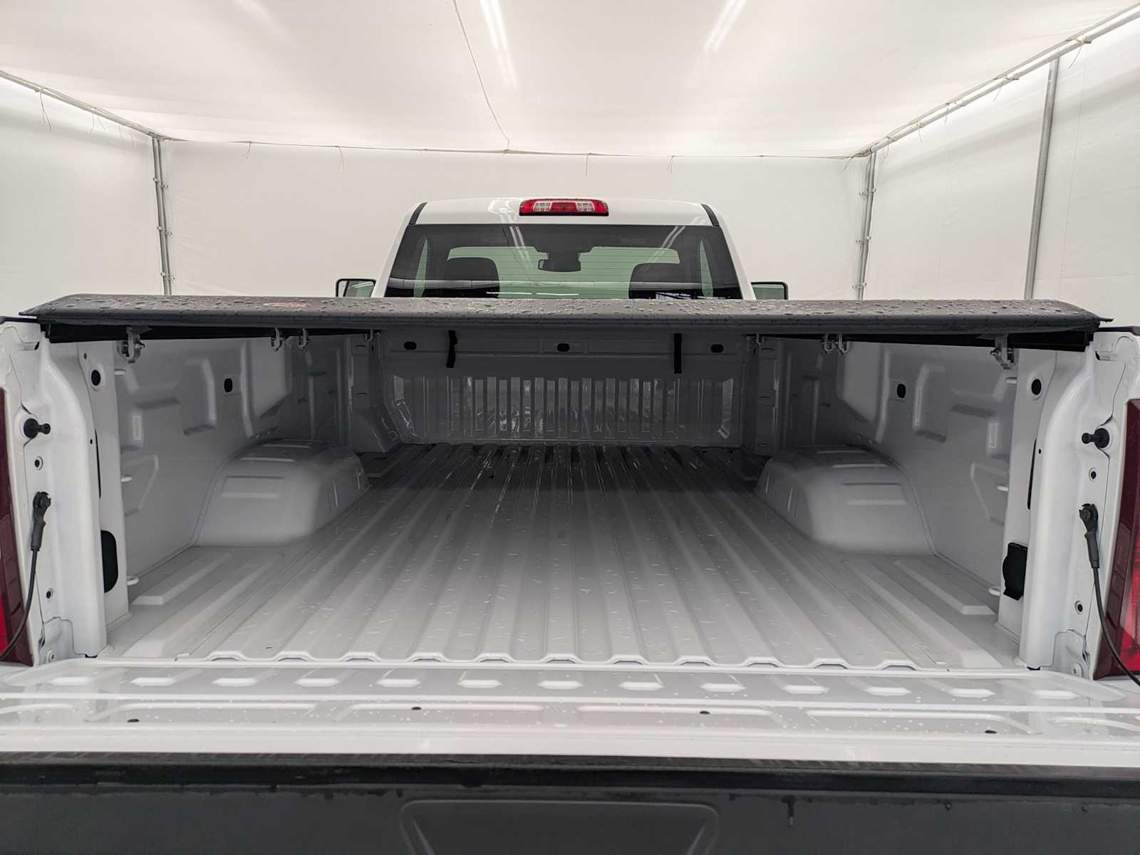 Thumbnail: 2026 Chevrolet Silverado 3500 - 27