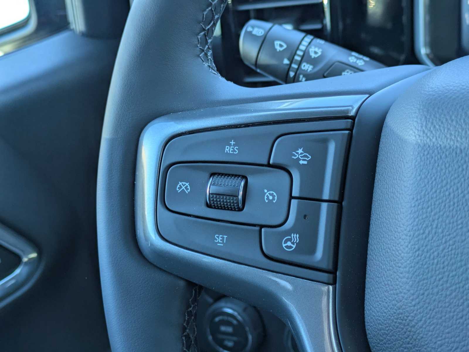 Thumbnail: 2026 Chevrolet Silverado 1500 - 25