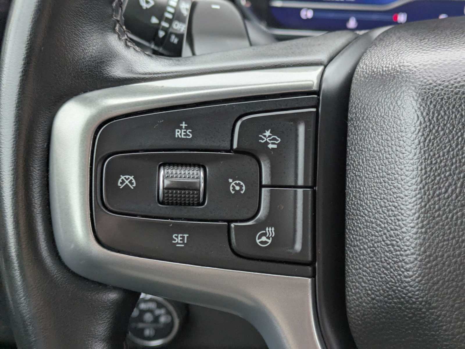 Thumbnail: 2023 Chevrolet Silverado 1500 - 25