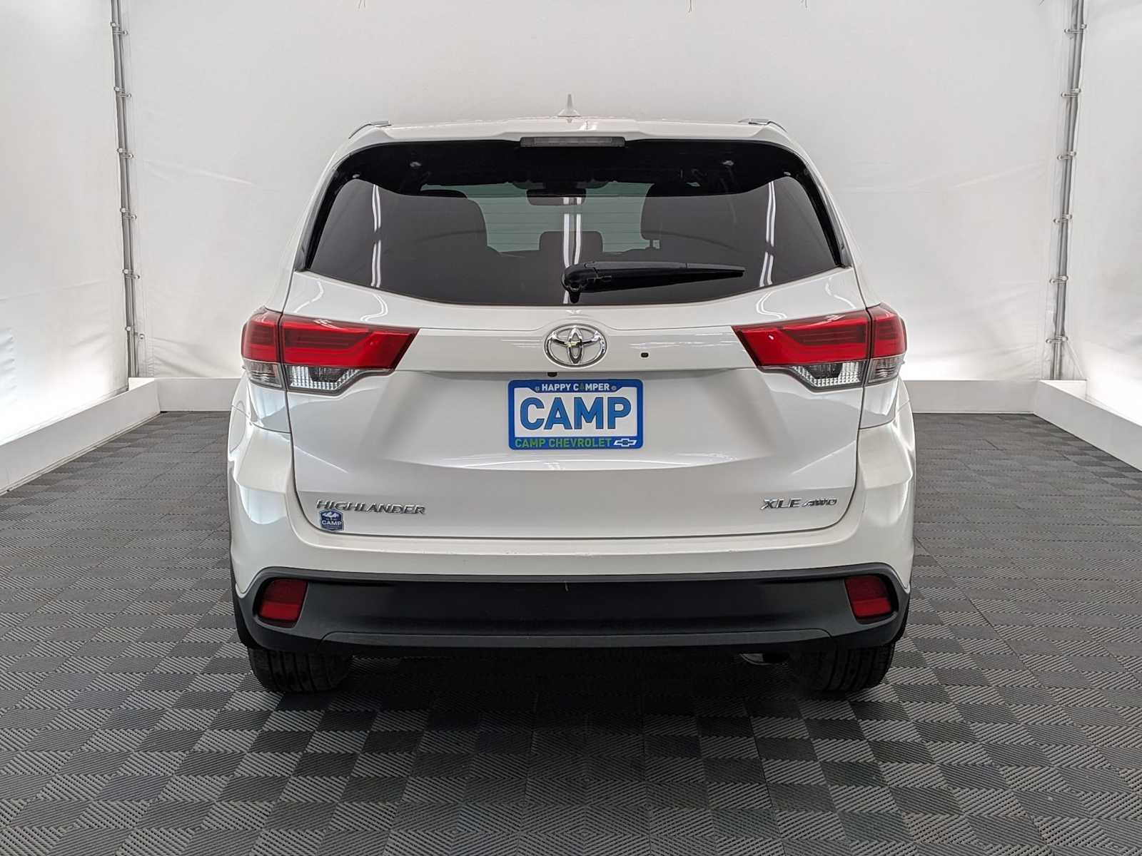 Thumbnail: 2019 Toyota Highlander - 4