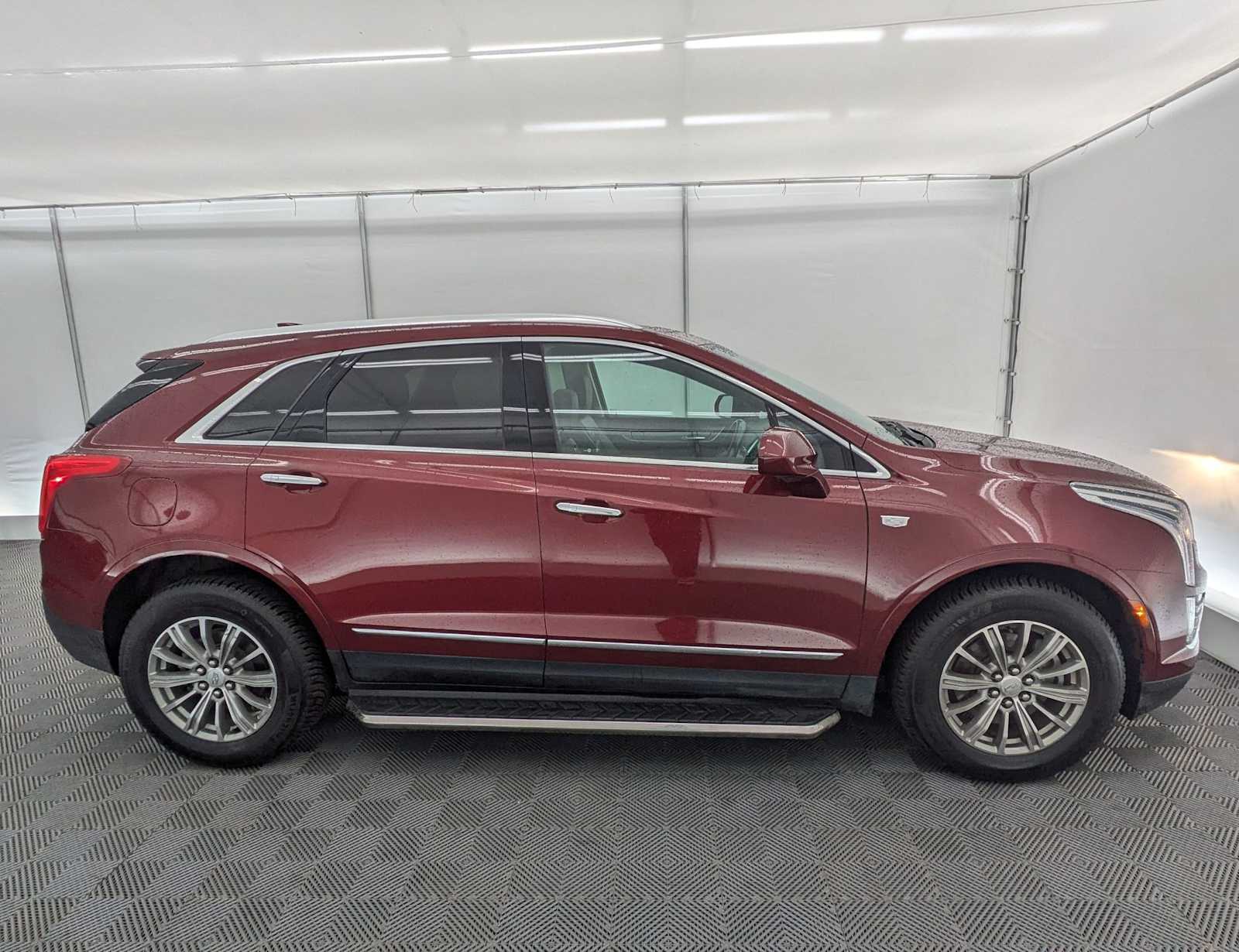 Thumbnail: 2017 Cadillac XT5 - 7