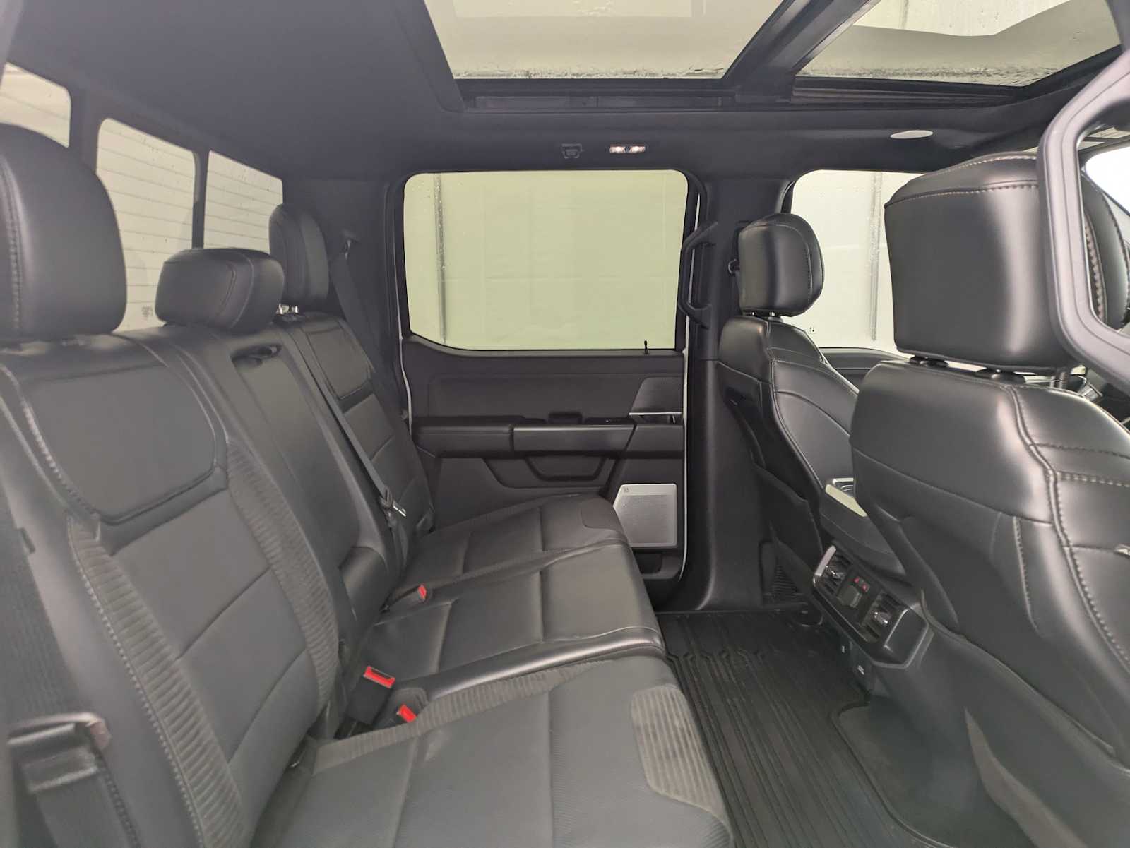 Thumbnail: 2022 Ford F-150 - 22