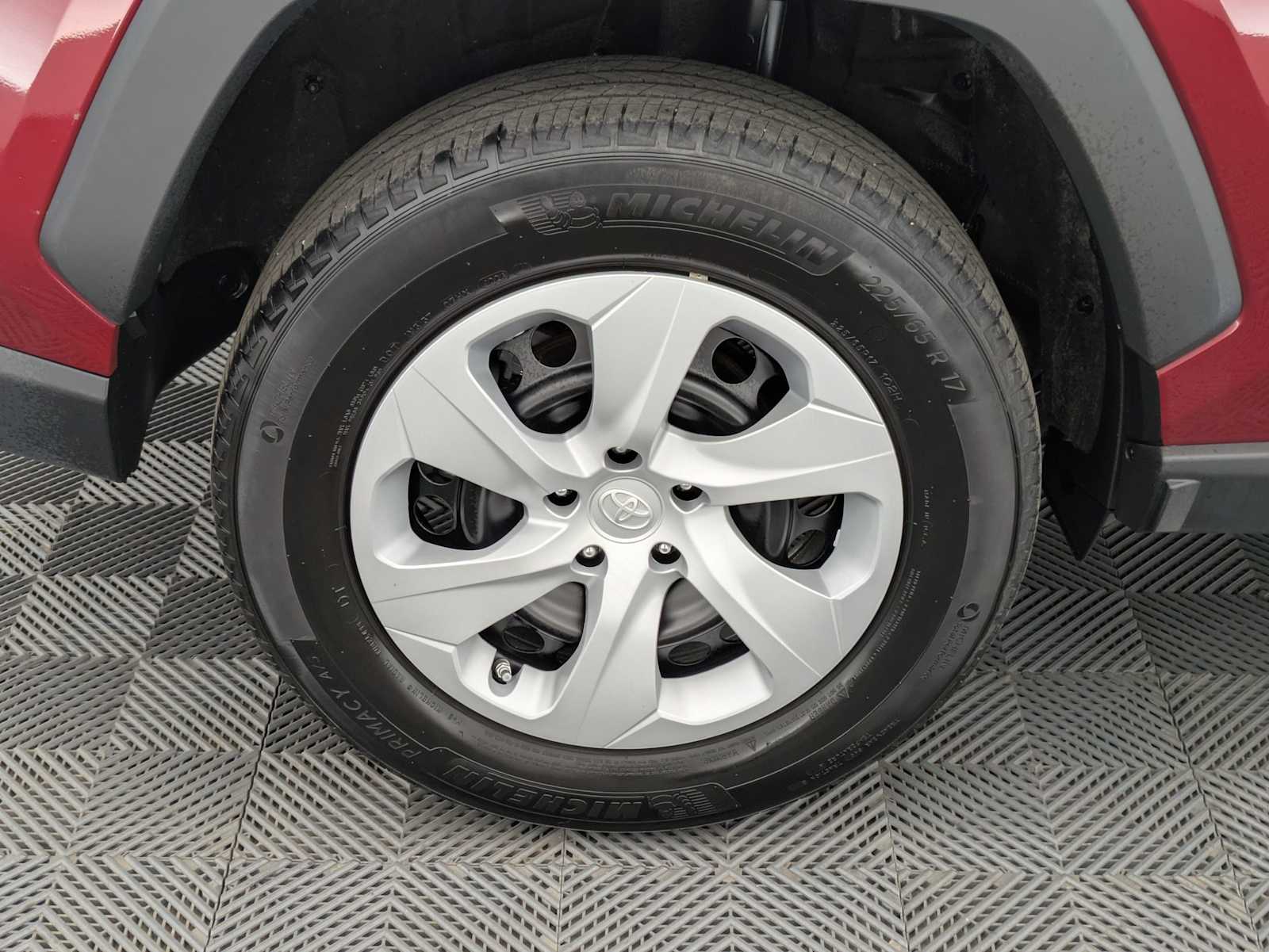 Thumbnail: 2024 Toyota RAV4 - 12