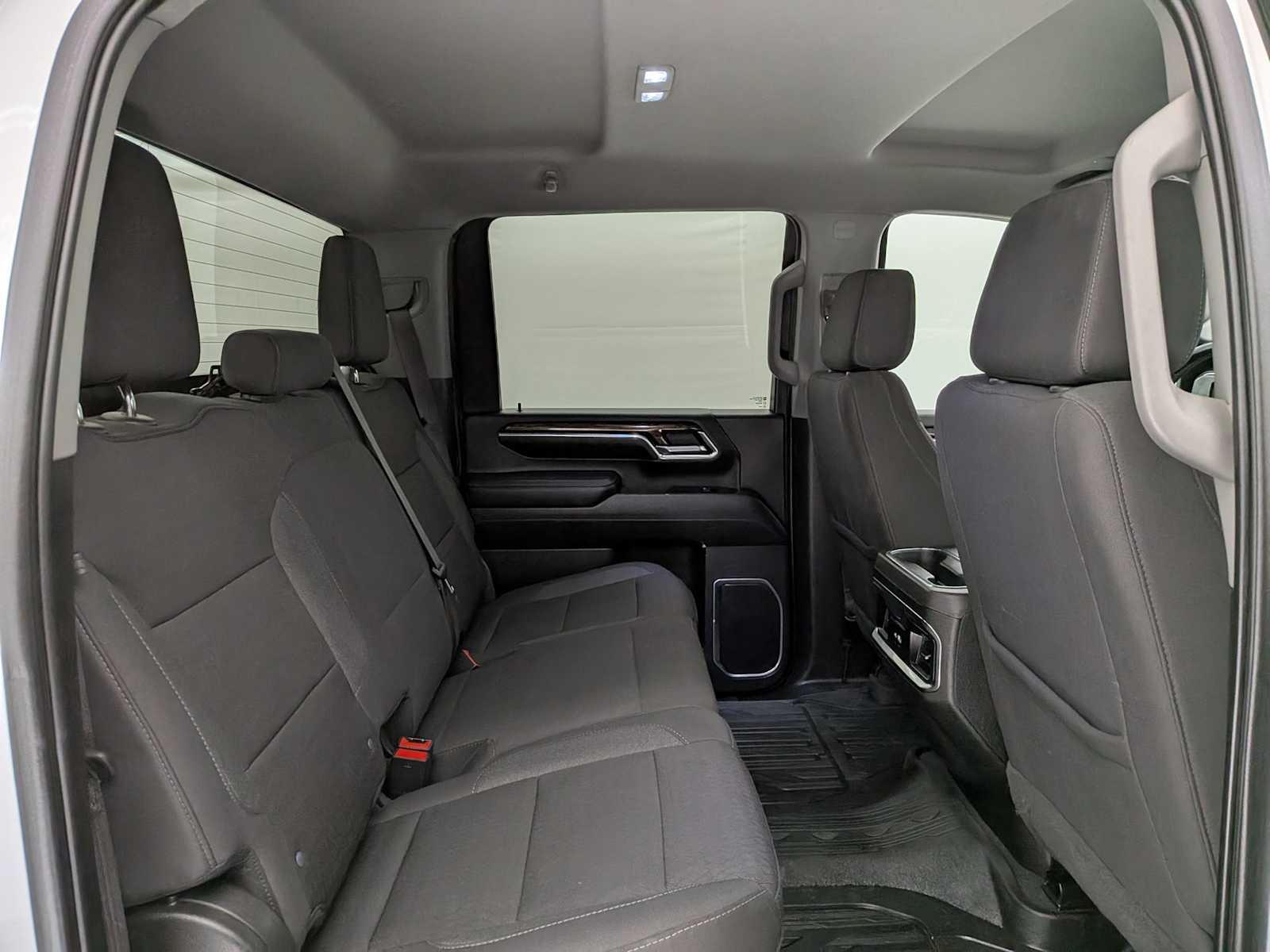 Thumbnail: 2024 GMC Sierra 3500 - 22