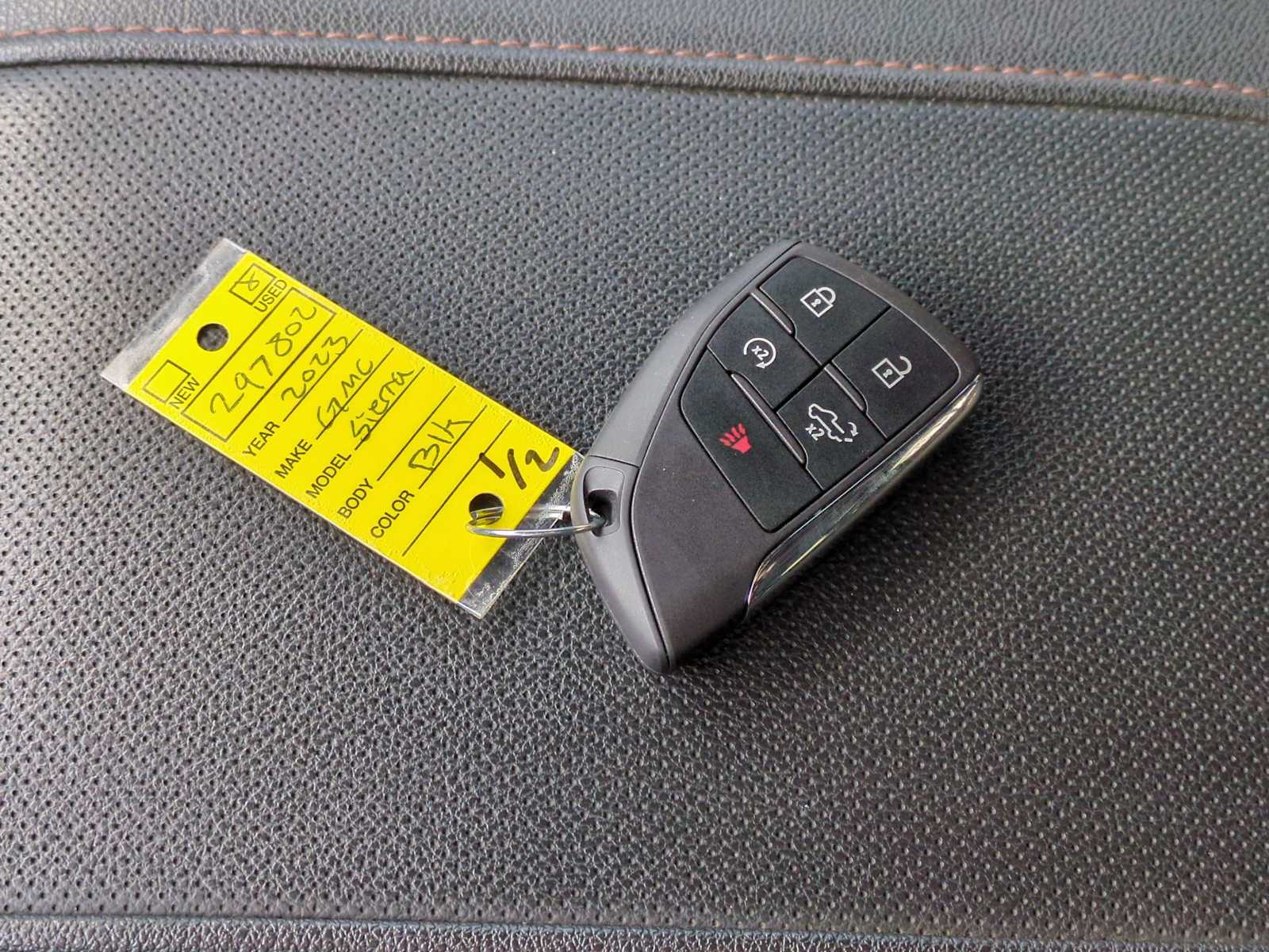 Thumbnail: 2023 GMC Sierra 1500 - 29