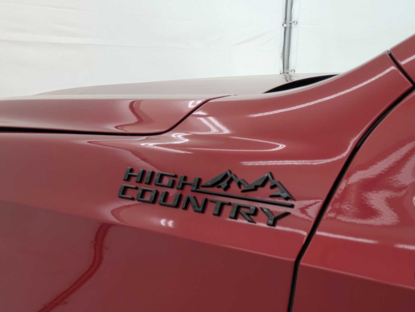 2025 Chevrolet Suburban High Country 12