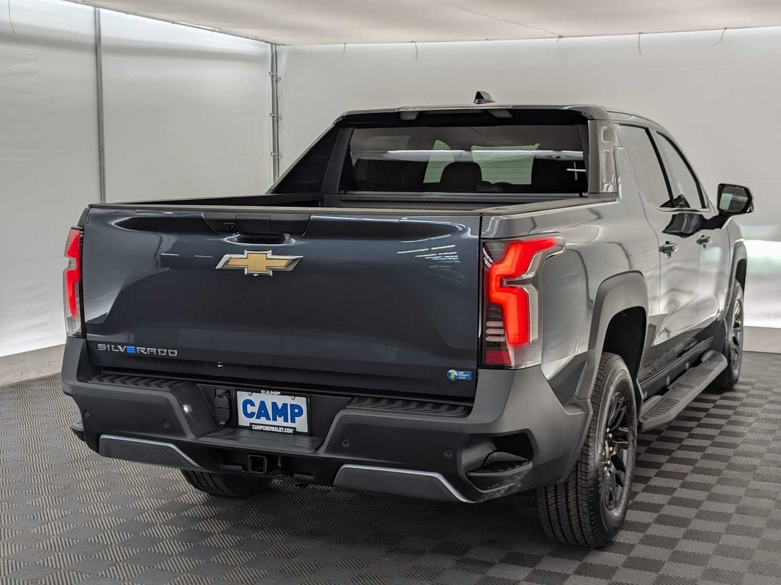 Thumbnail: 2026 Chevrolet Silverado EV - 6