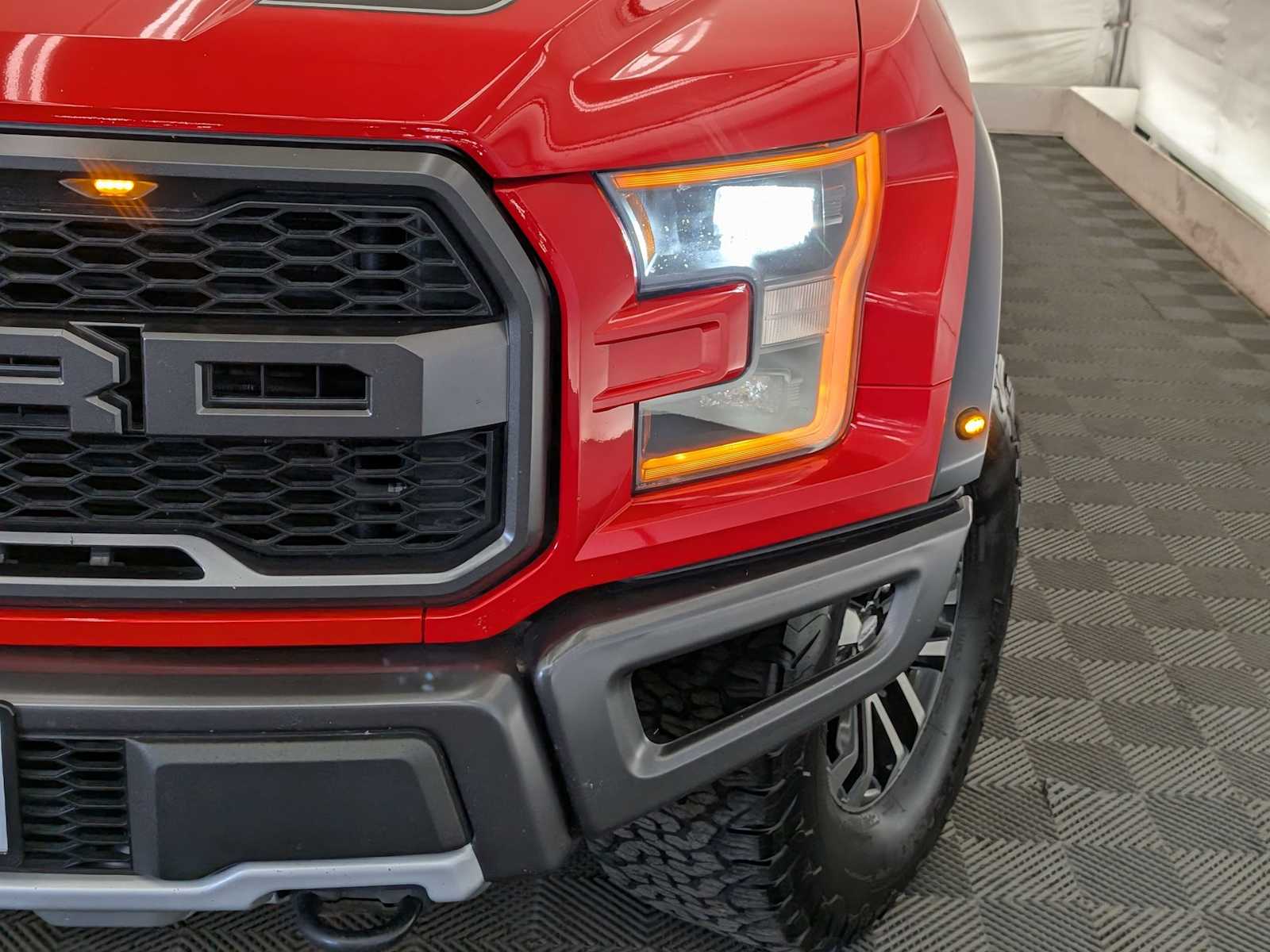 Thumbnail: 2019 Ford F-150 - 10