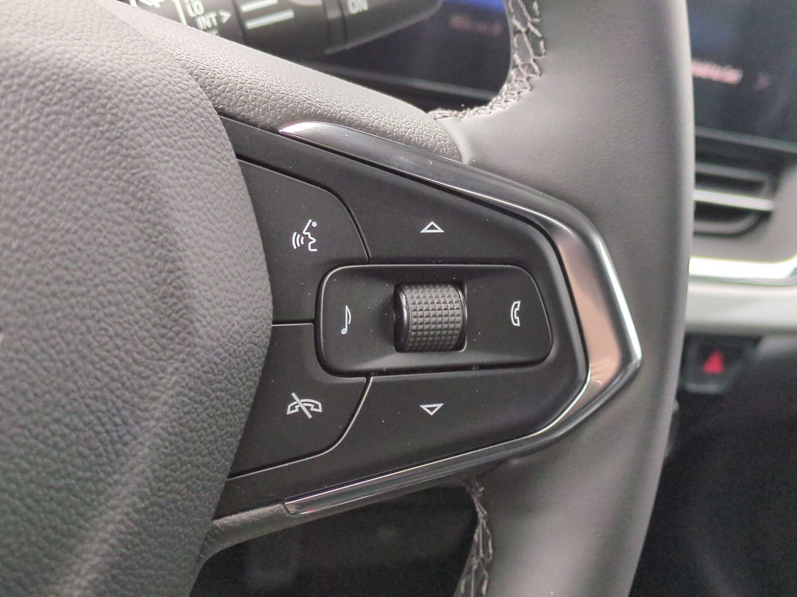 Thumbnail: 2026 Chevrolet Trax - 22