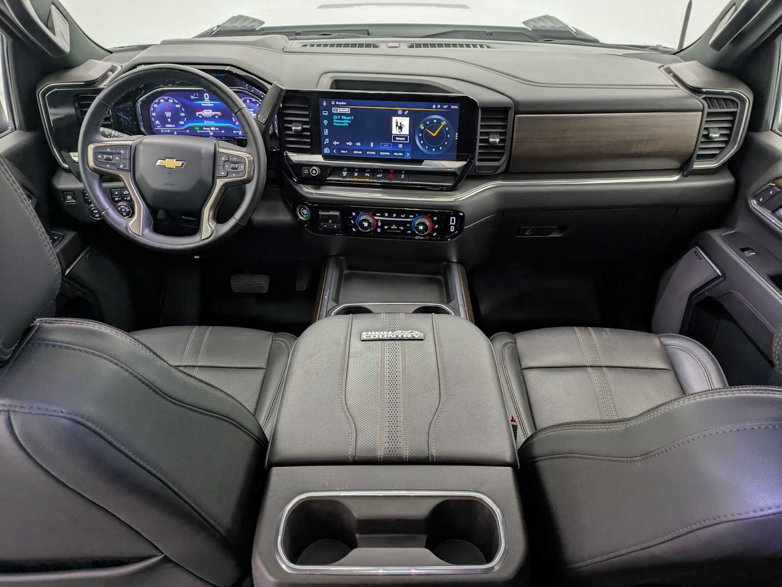 Thumbnail: 2024 Chevrolet Silverado 3500 - 18