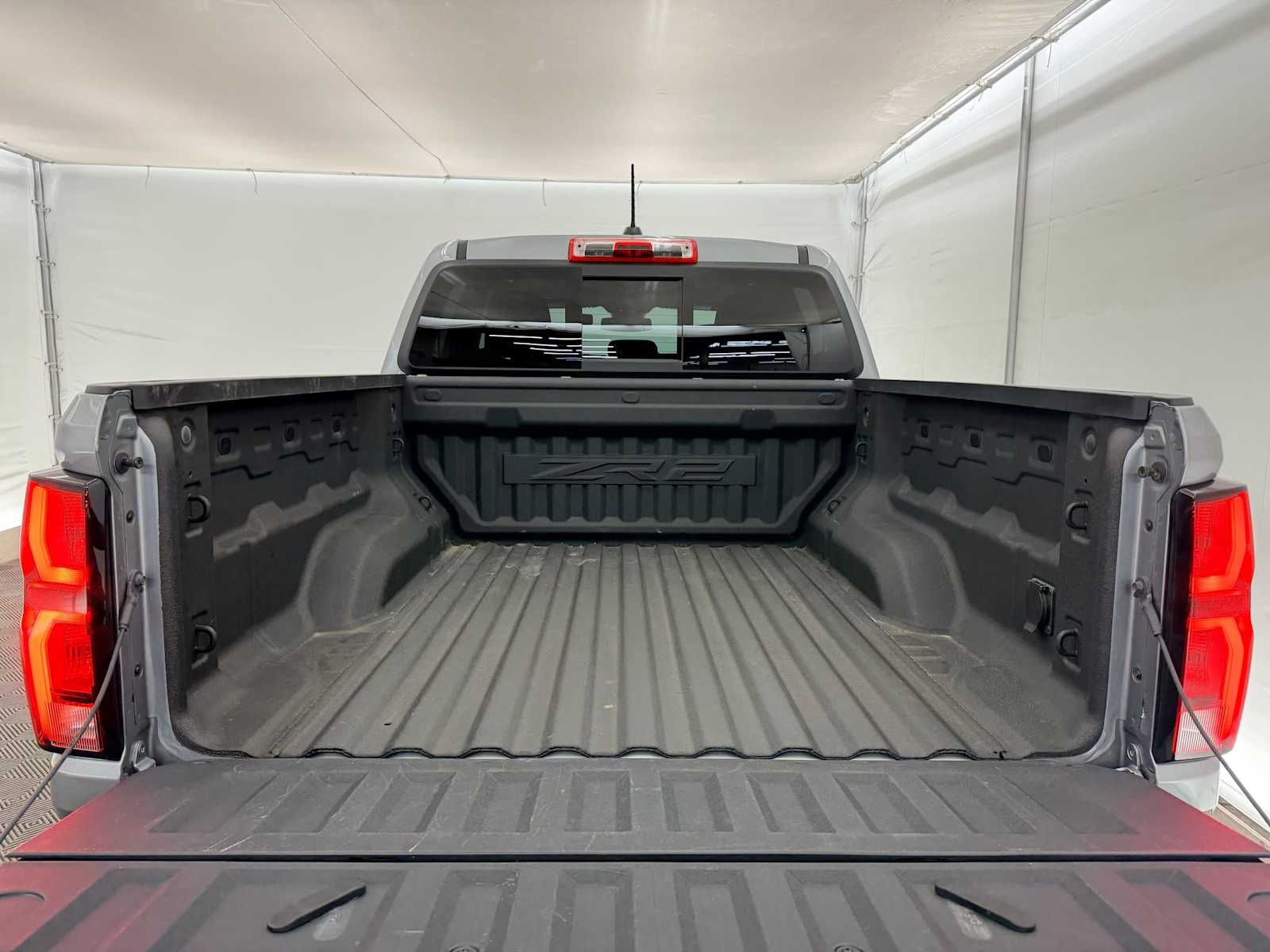 Thumbnail: 2024 Chevrolet Colorado - 33