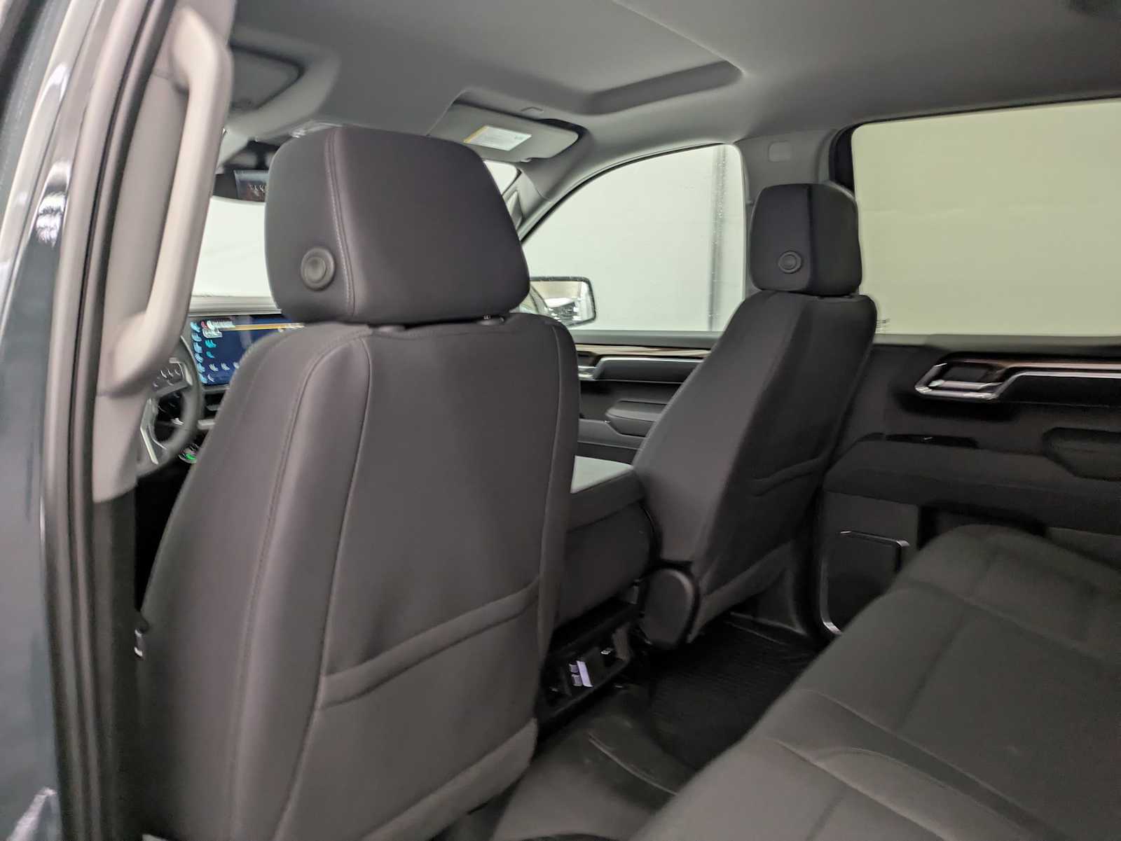 Thumbnail: 2026 Chevrolet Silverado 1500 - 20