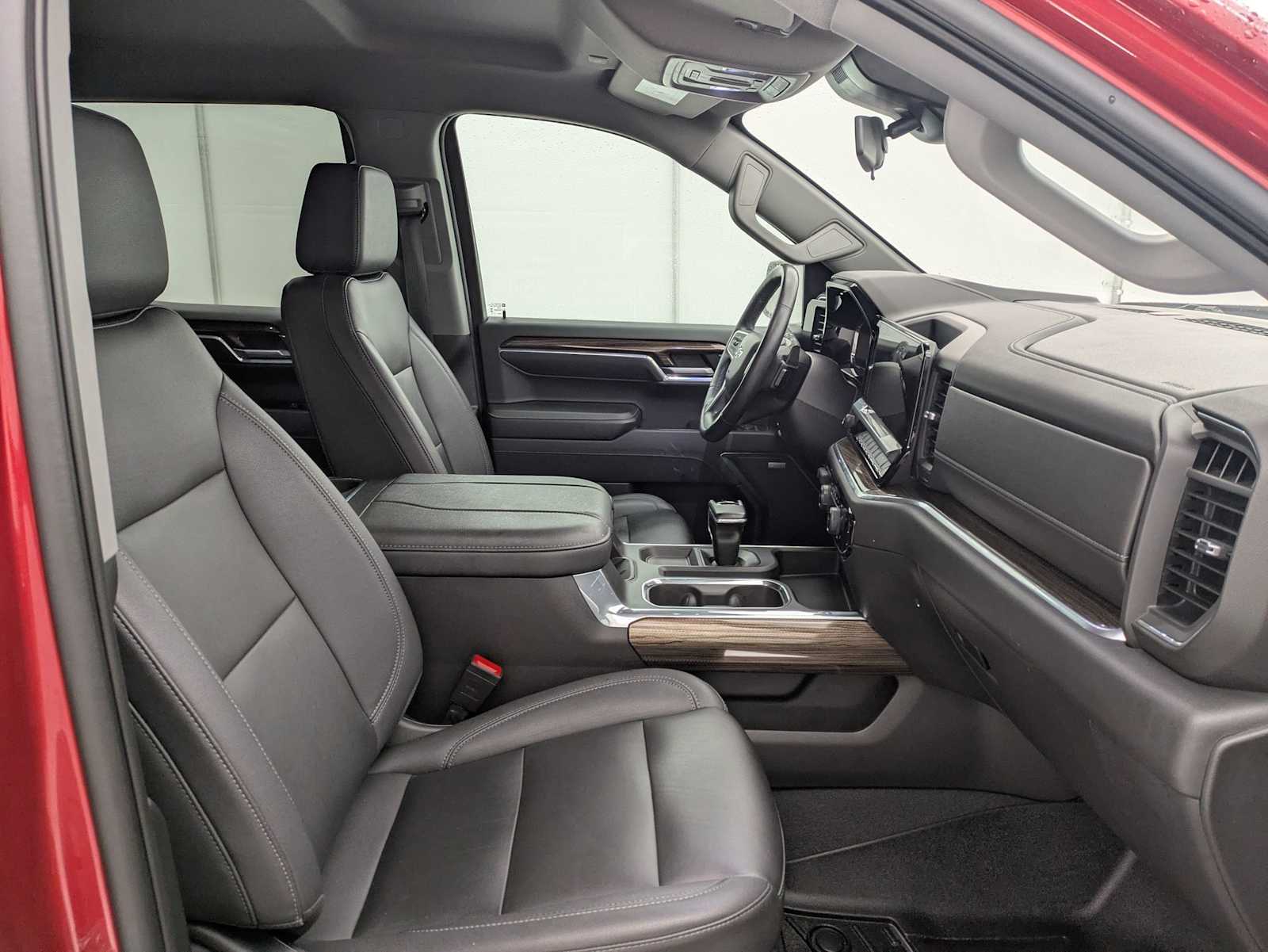 Thumbnail: 2023 Chevrolet Silverado 1500 - 23