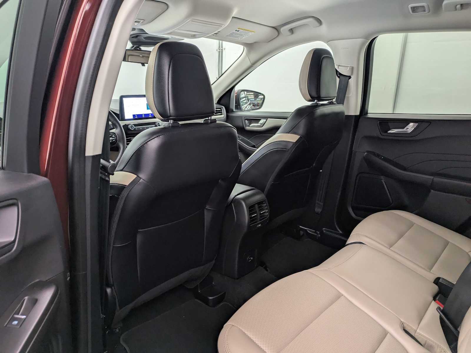 Thumbnail: 2021 Ford Escape - 19