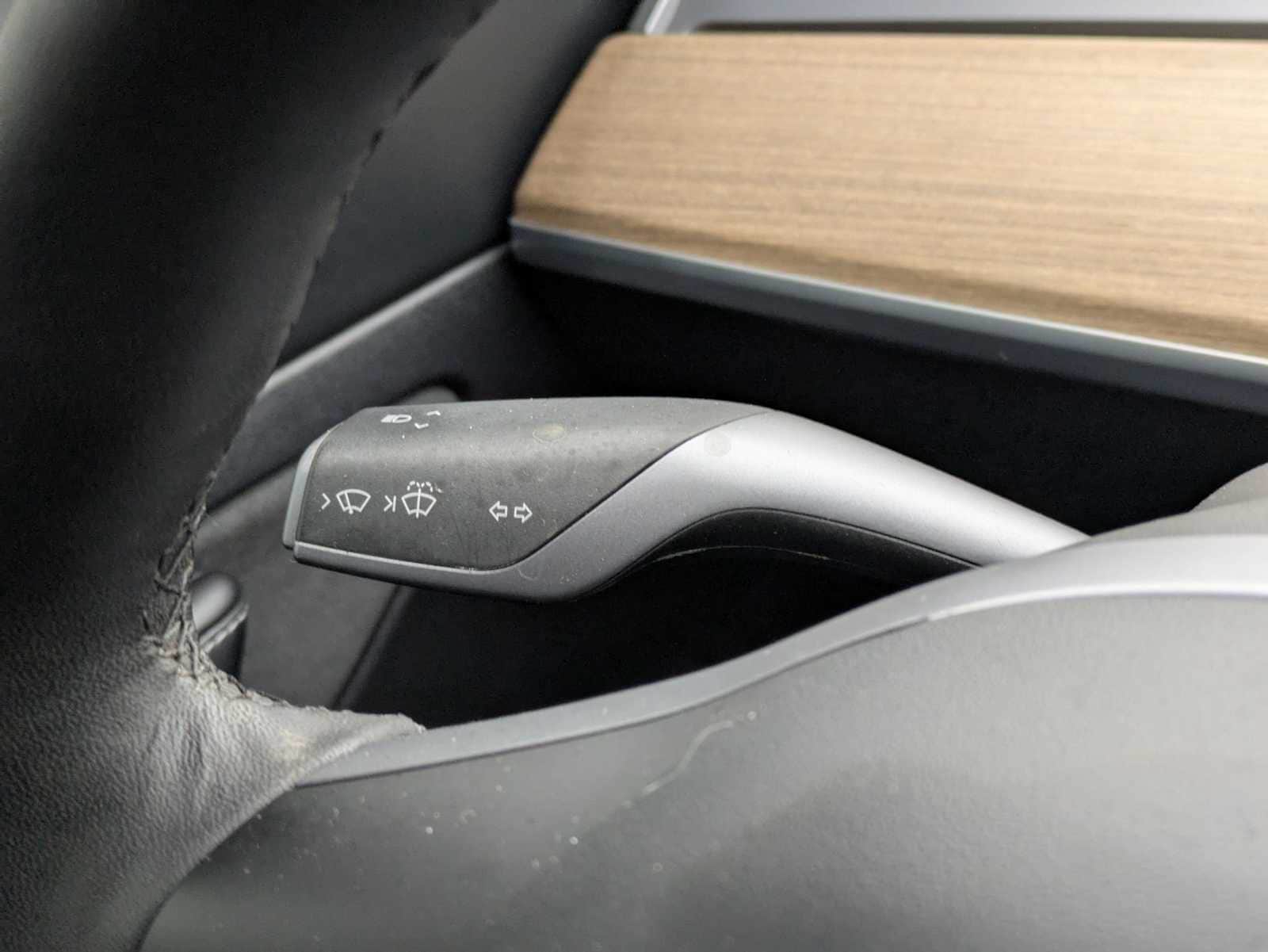 Thumbnail: 2021 Tesla Model 3 - 25