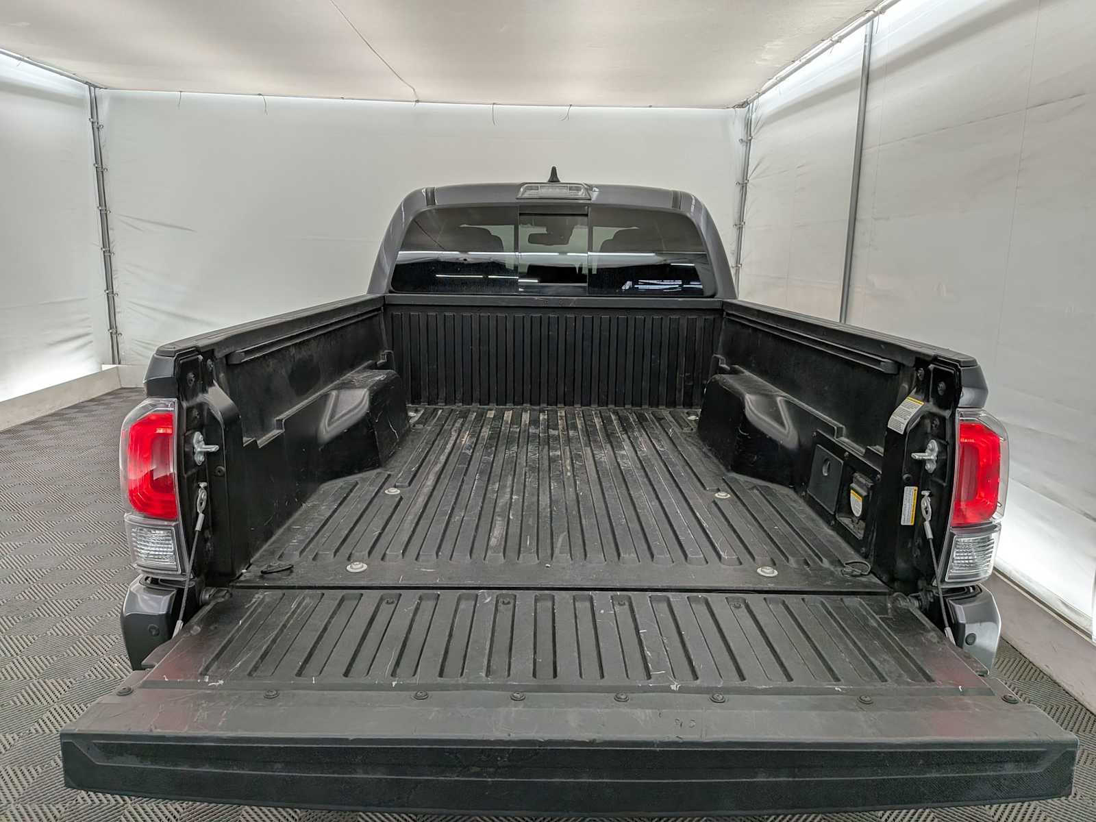 Thumbnail: 2021 Toyota Tacoma - 35