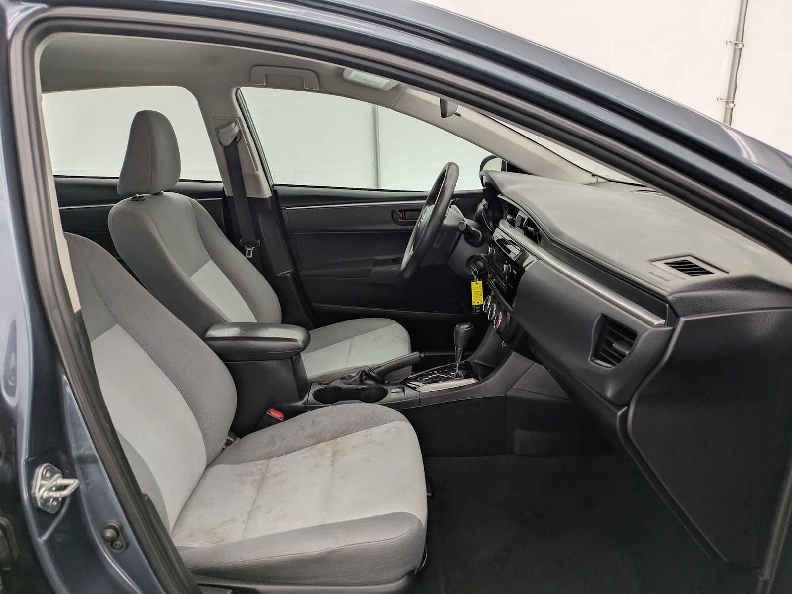 Thumbnail: 2015 Toyota Corolla - 21