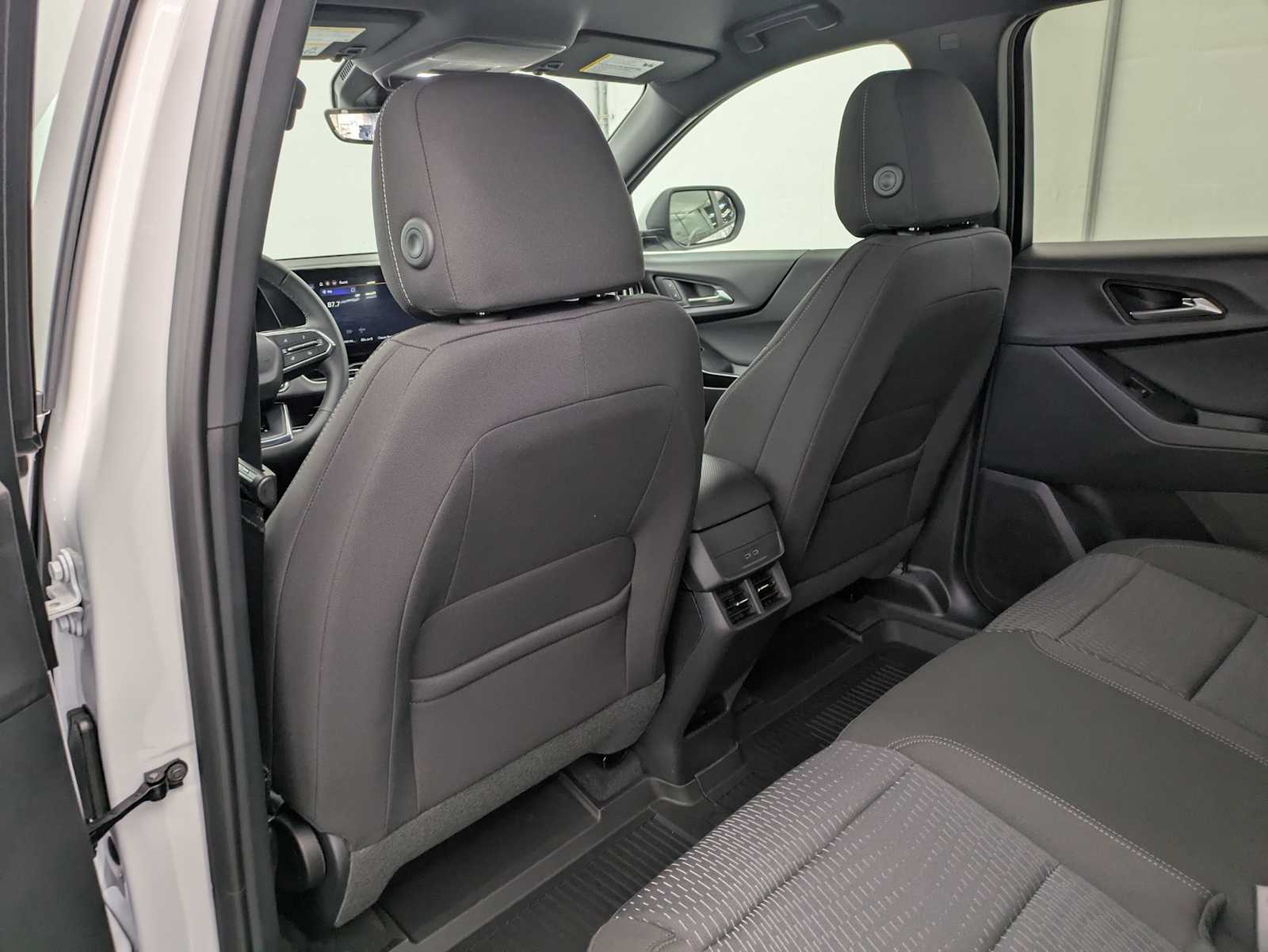 Thumbnail: 2026 Chevrolet Equinox - 18