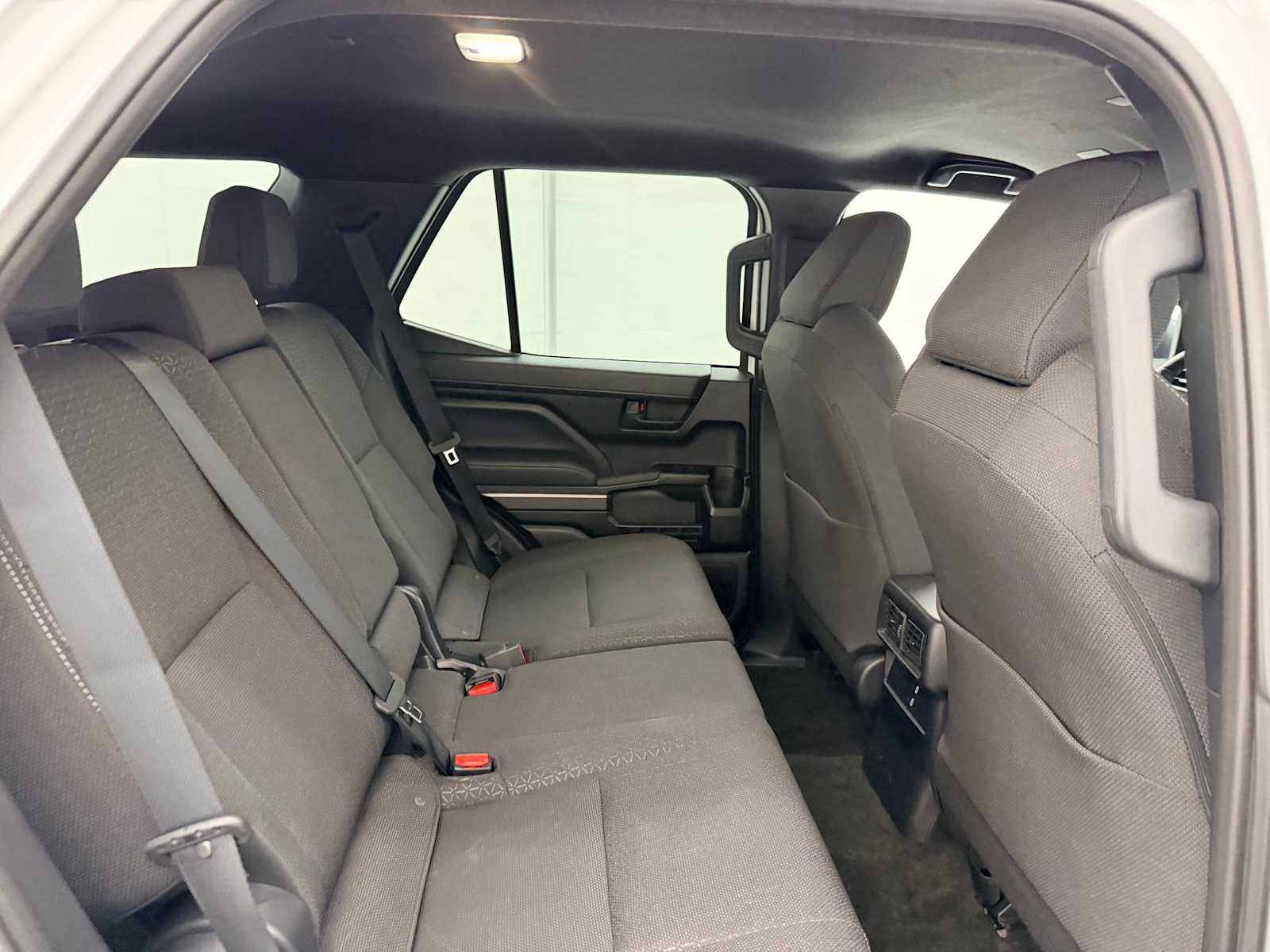 Thumbnail: 2025 Toyota 4Runner - 21