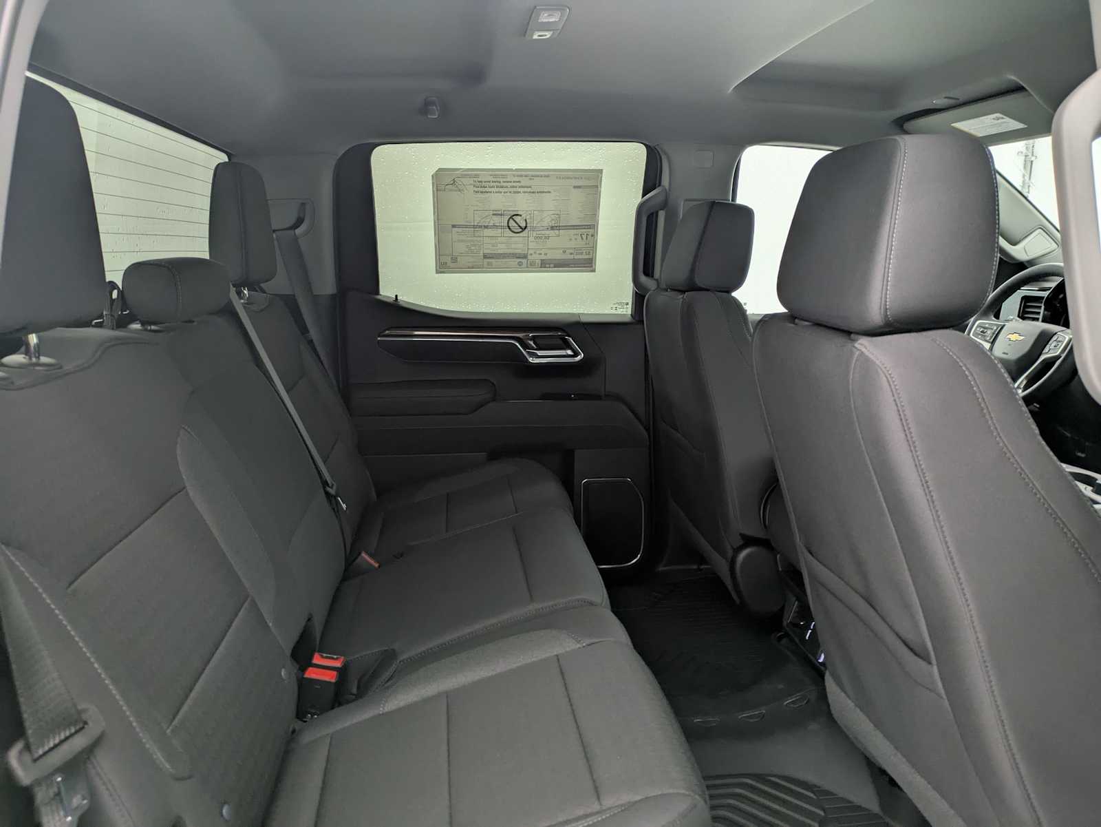 Thumbnail: 2026 Chevrolet Silverado 1500 - 22