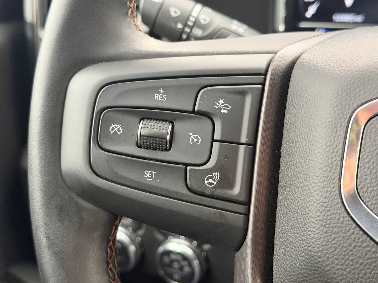 Thumbnail: 2025 GMC Sierra 2500 - 25