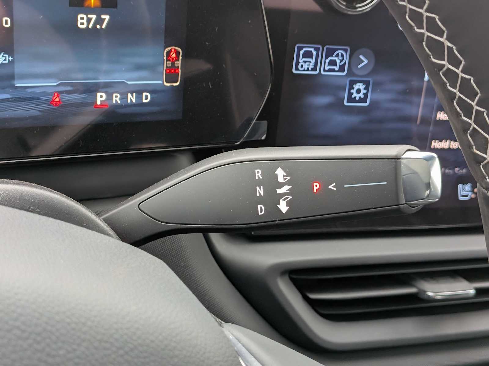 Thumbnail: 2026 Chevrolet Silverado EV - 29