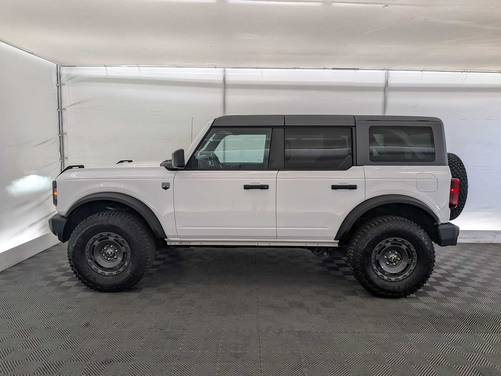 Thumbnail: 2024 Ford Bronco - 3
