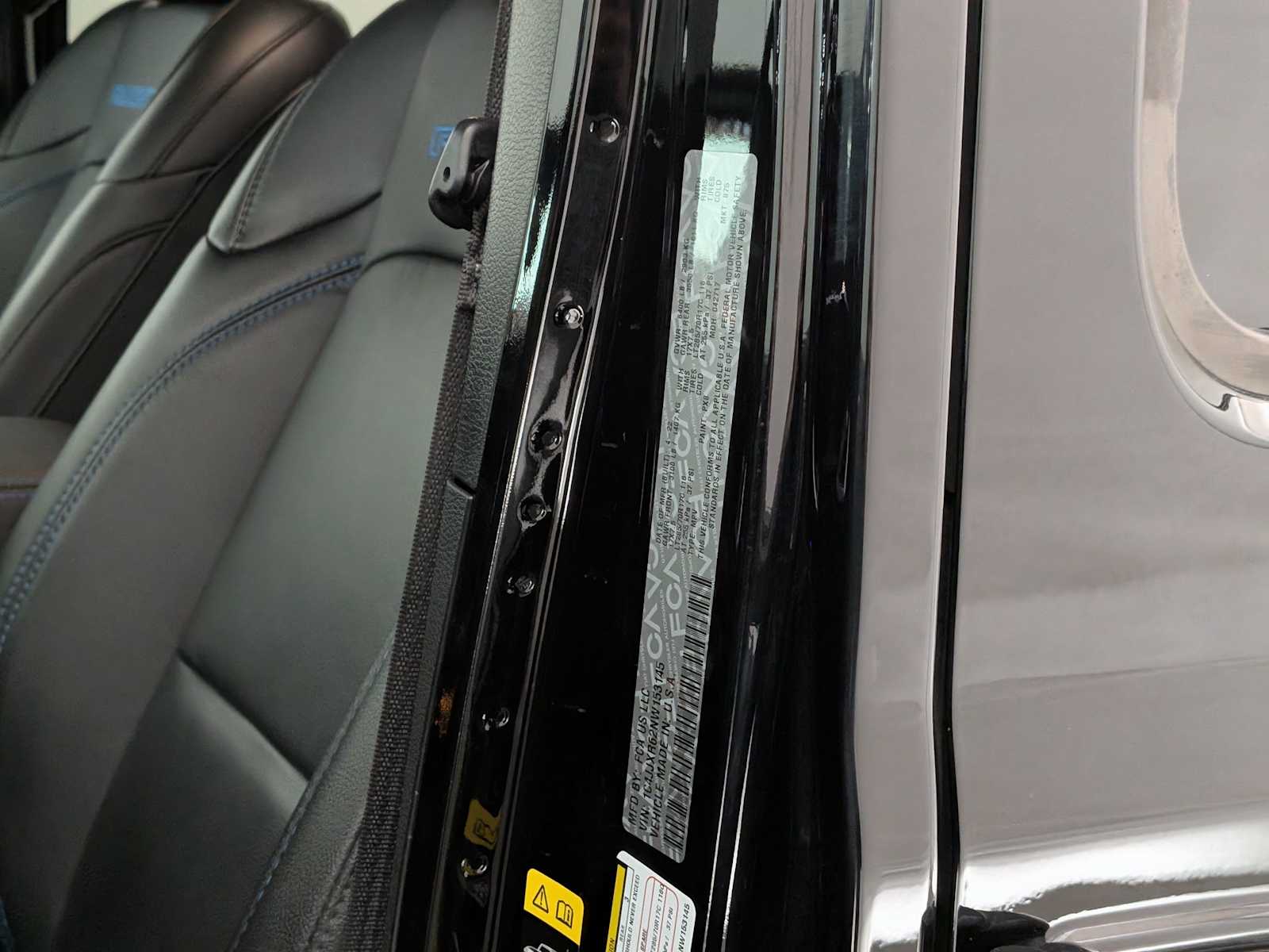 Thumbnail: 2022 Jeep Wrangler - 36