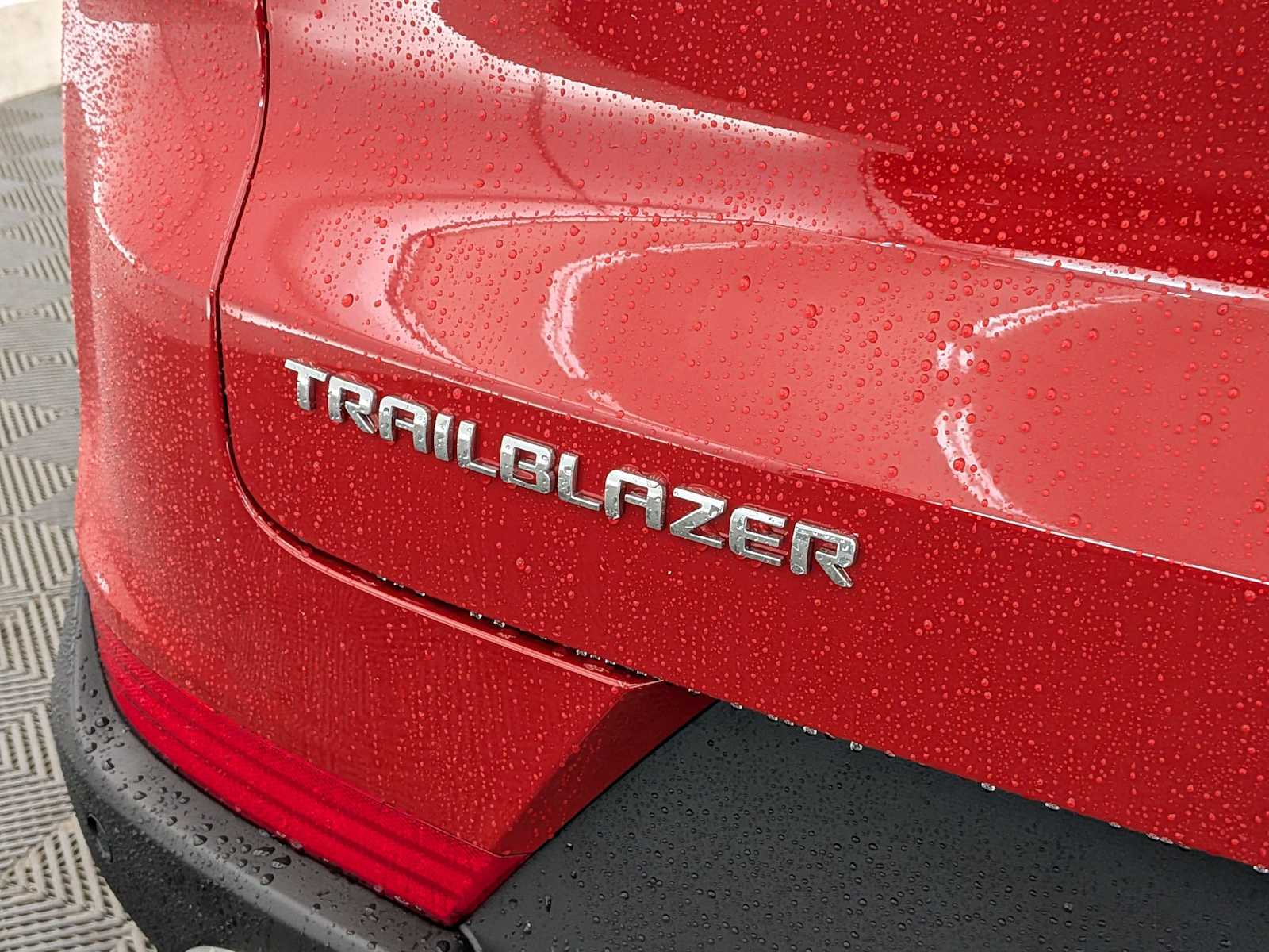 Thumbnail: 2026 Chevrolet TrailBlazer - 12