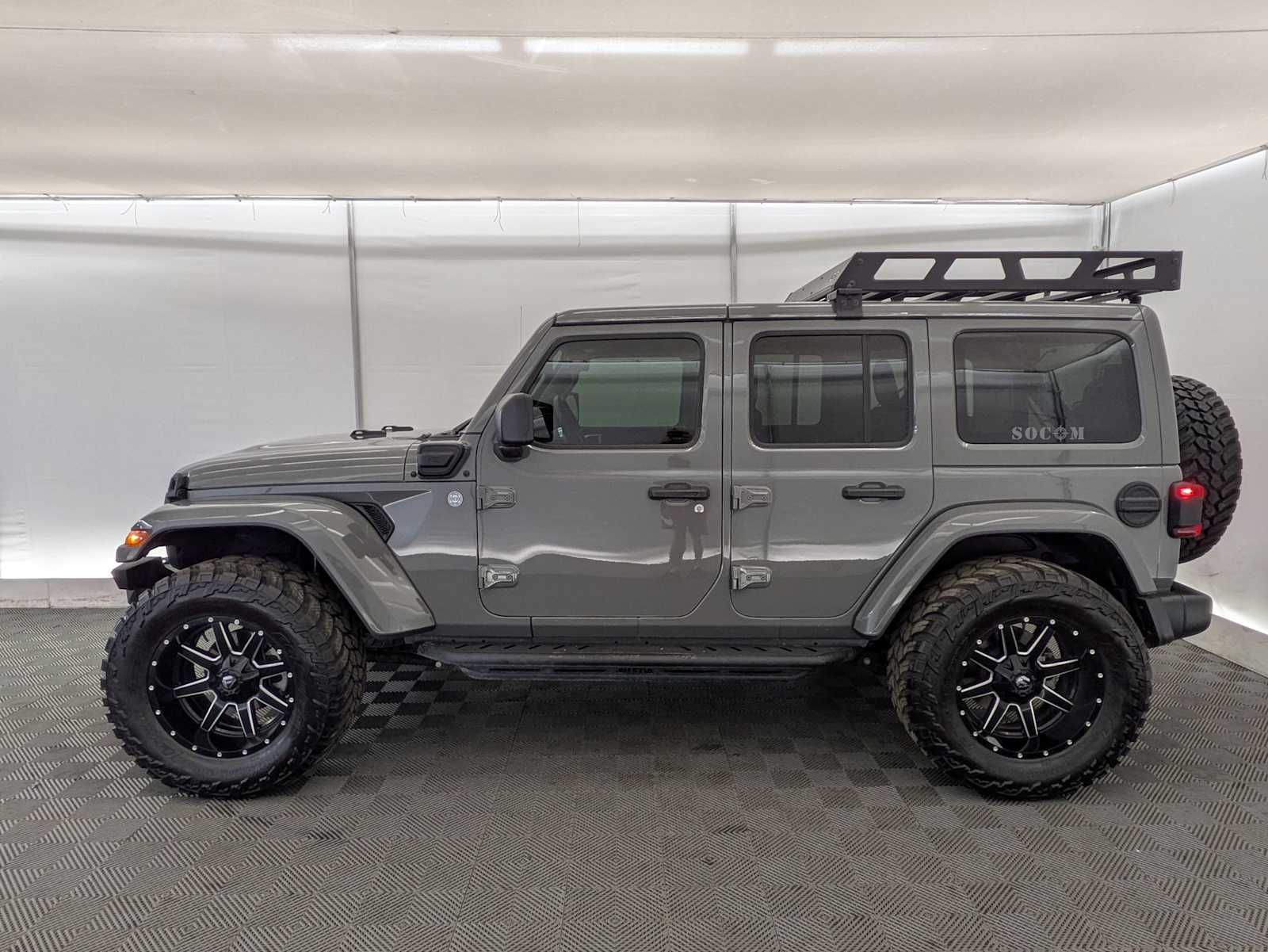 2021 Jeep Wrangler Sahara 3