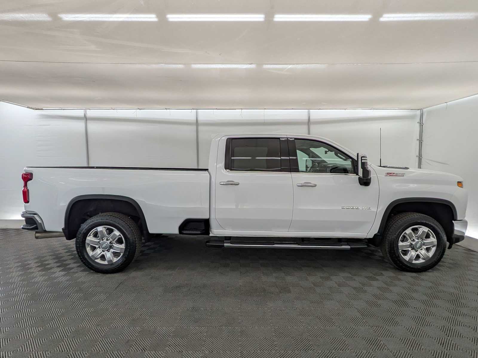 Thumbnail: 2020 Chevrolet Silverado 3500 - 7