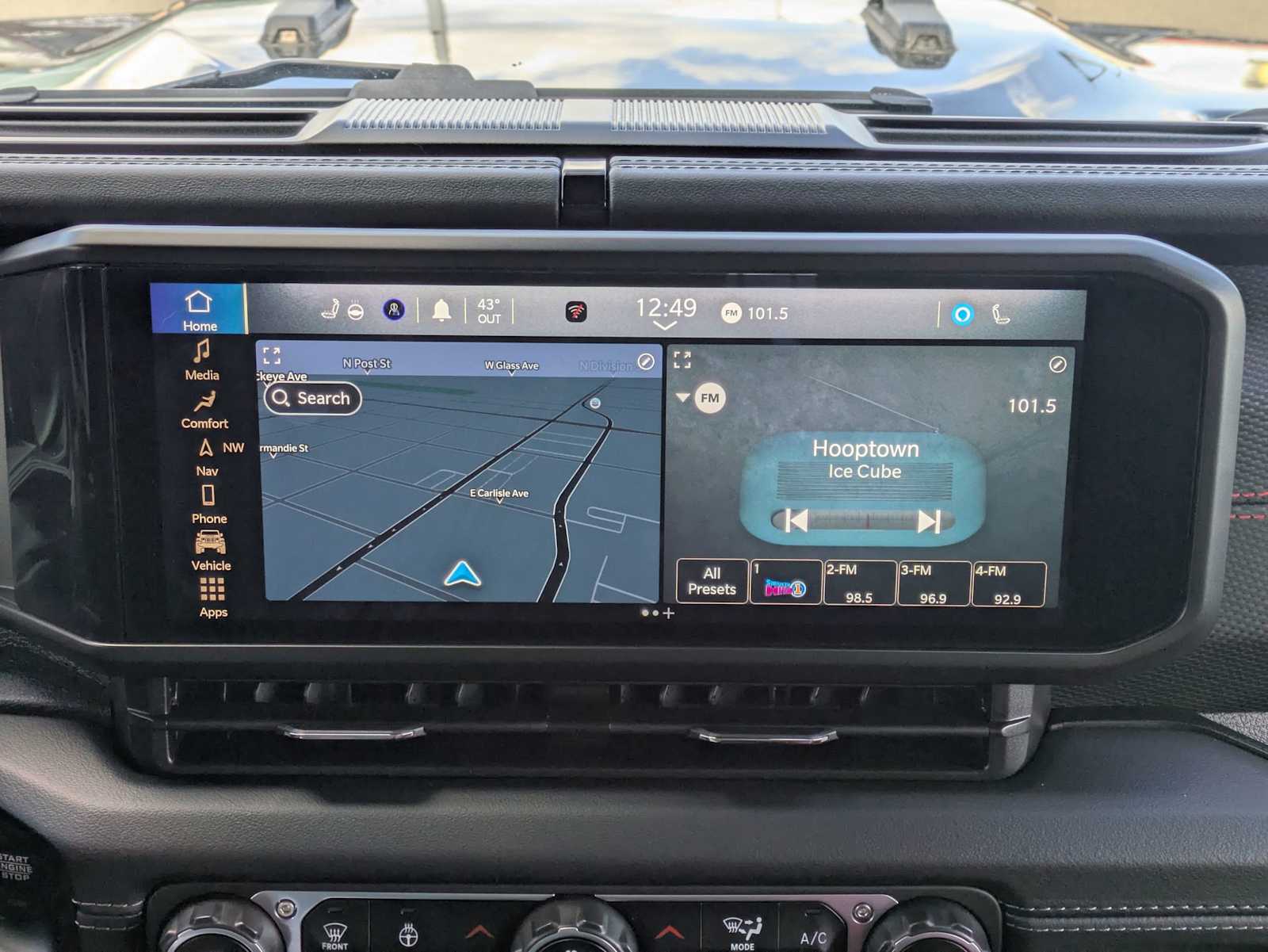 Thumbnail: 2024 Jeep Wrangler - 29