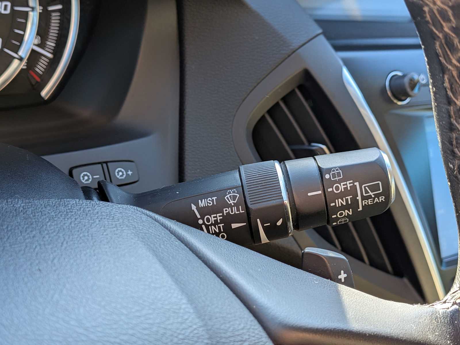 Thumbnail: 2018 Acura MDX - 26