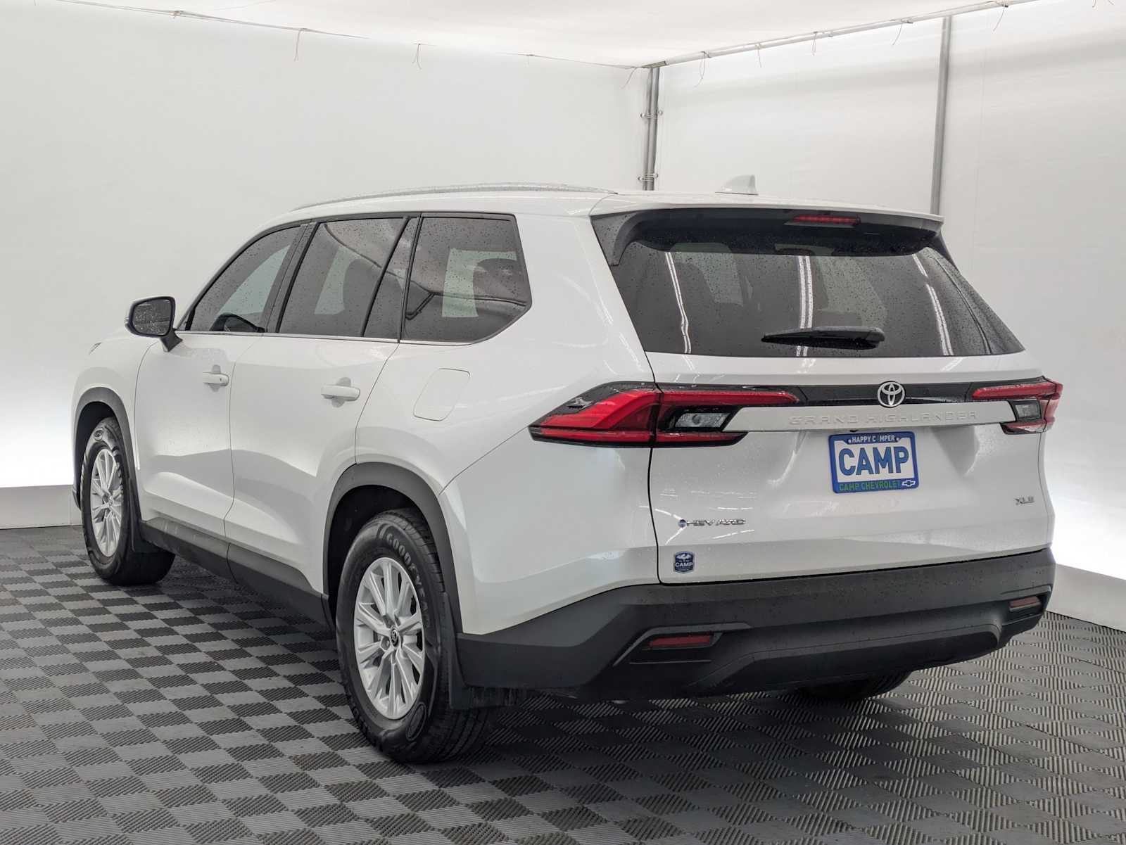 Thumbnail: 2024 Toyota Grand Highlander - 4