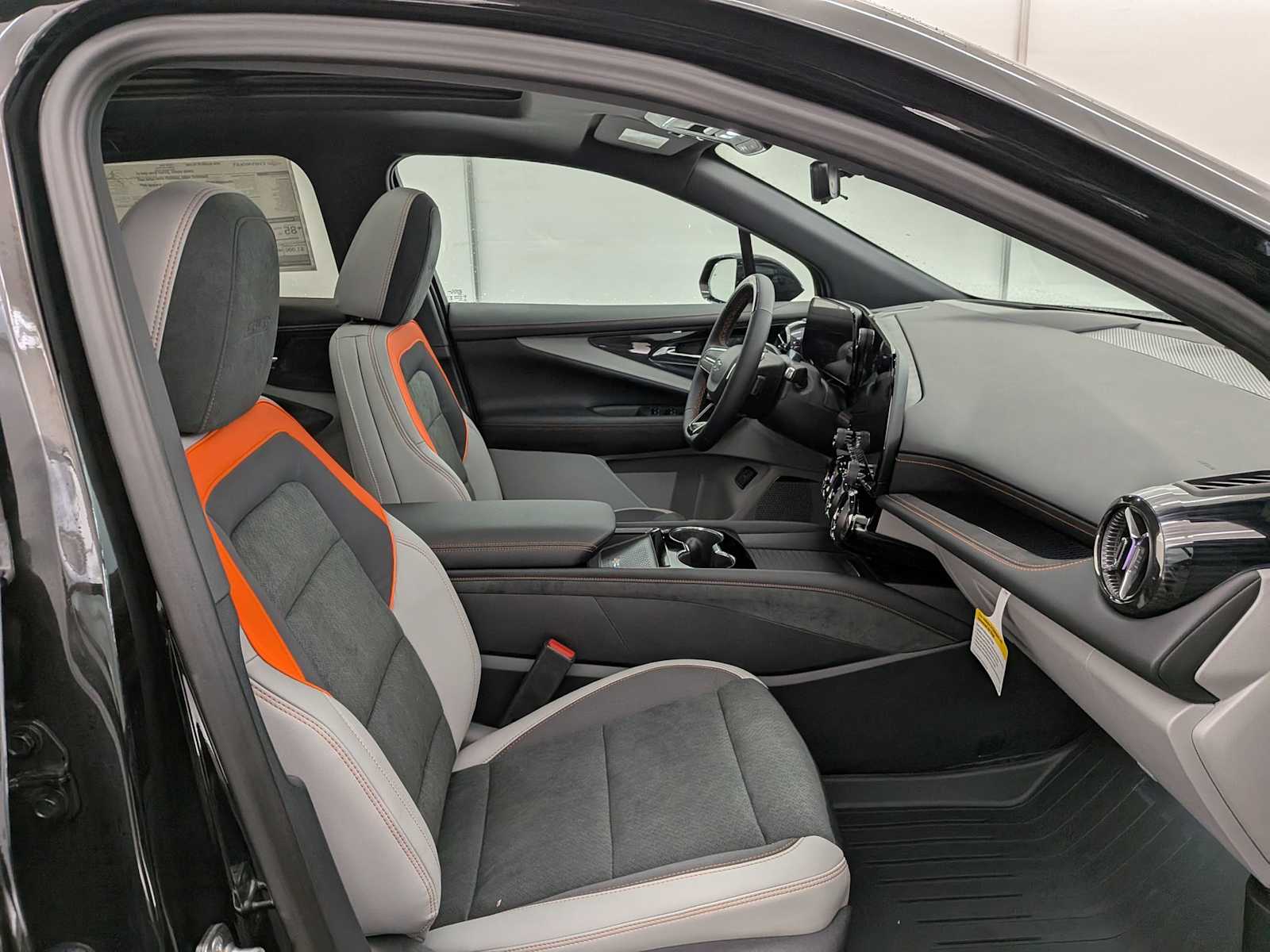 Thumbnail: 2026 Chevrolet Blazer EV - 23