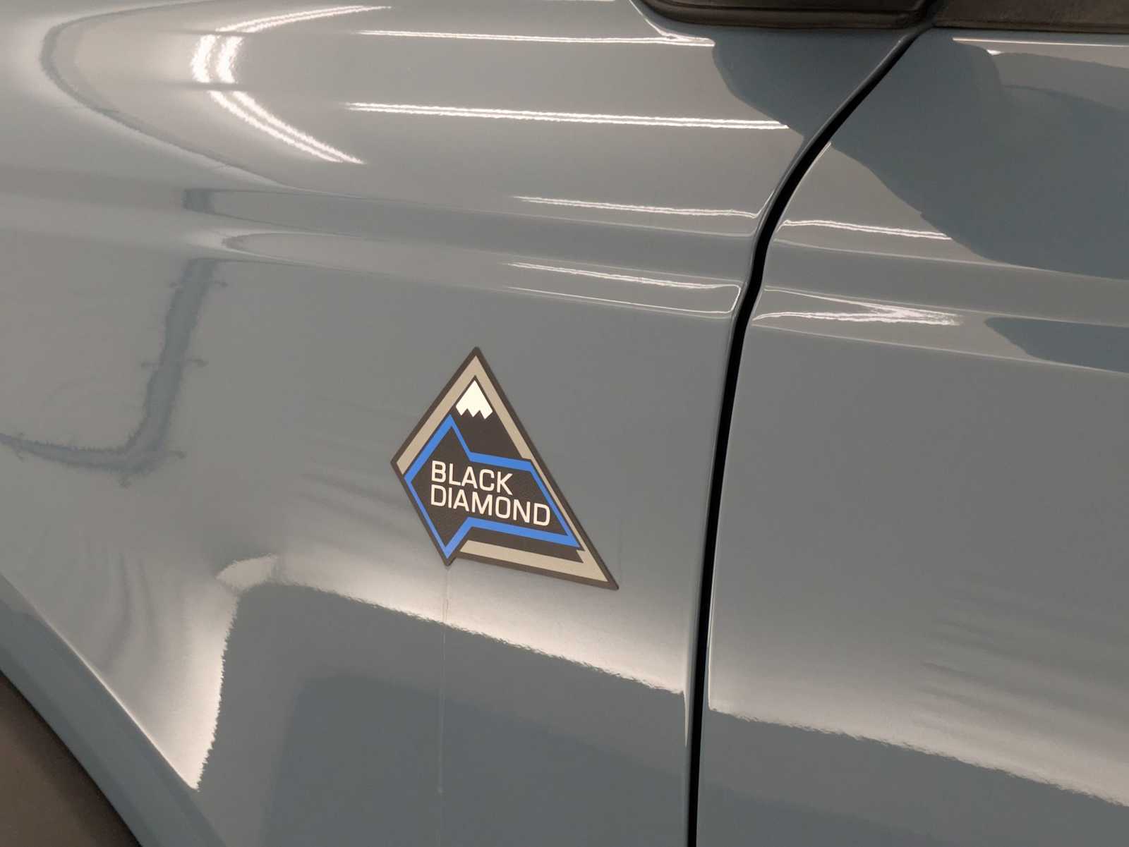 Thumbnail: 2023 Ford Bronco - 13