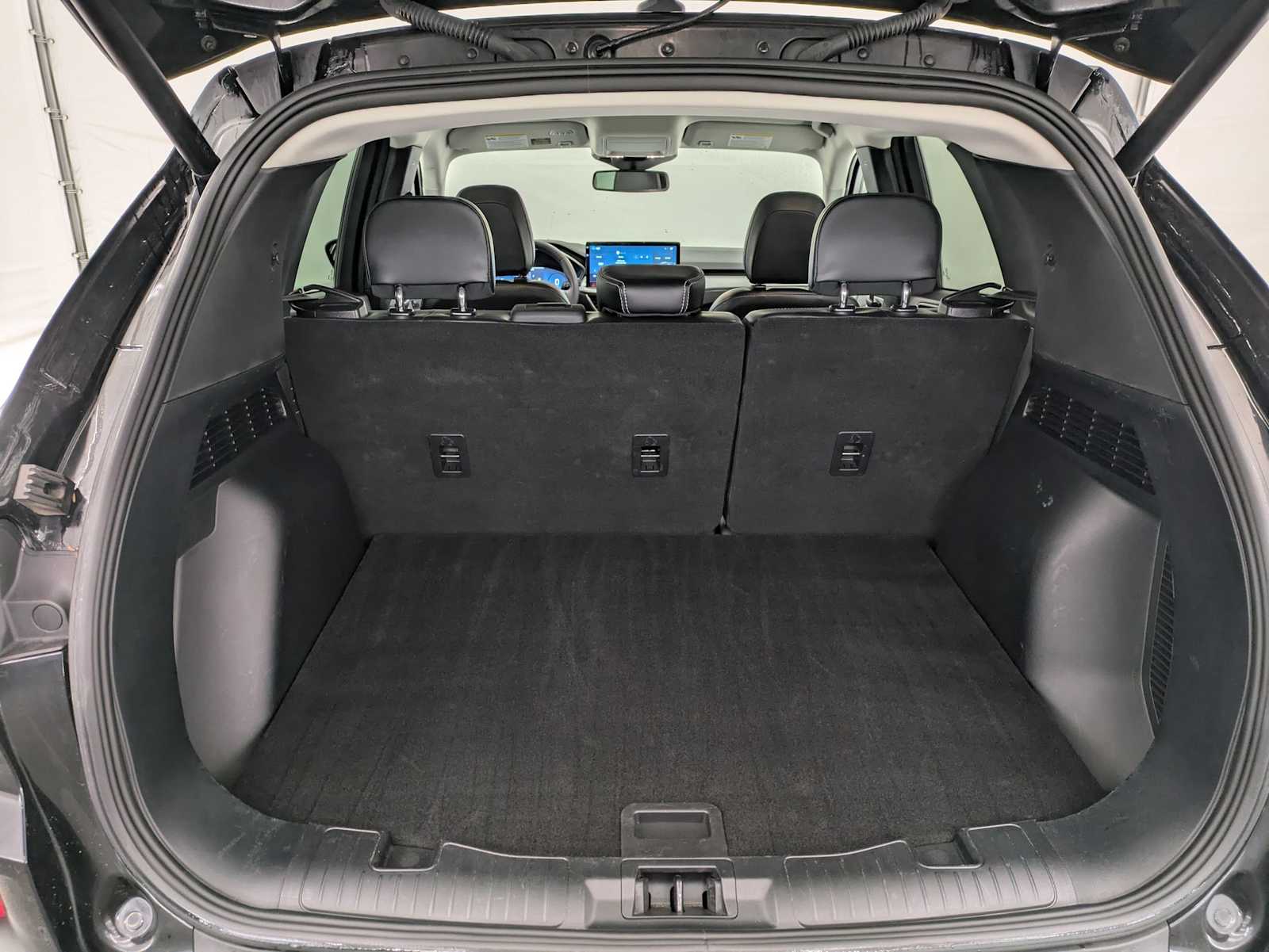 Thumbnail: 2025 Ford Escape - 34