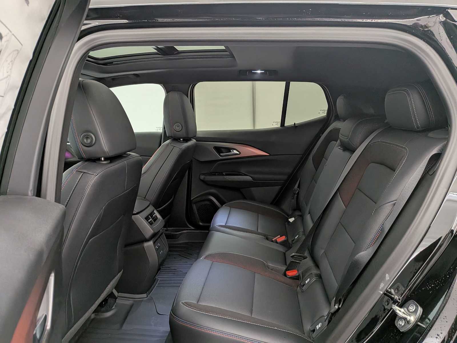 Thumbnail: 2026 Chevrolet Equinox - 21