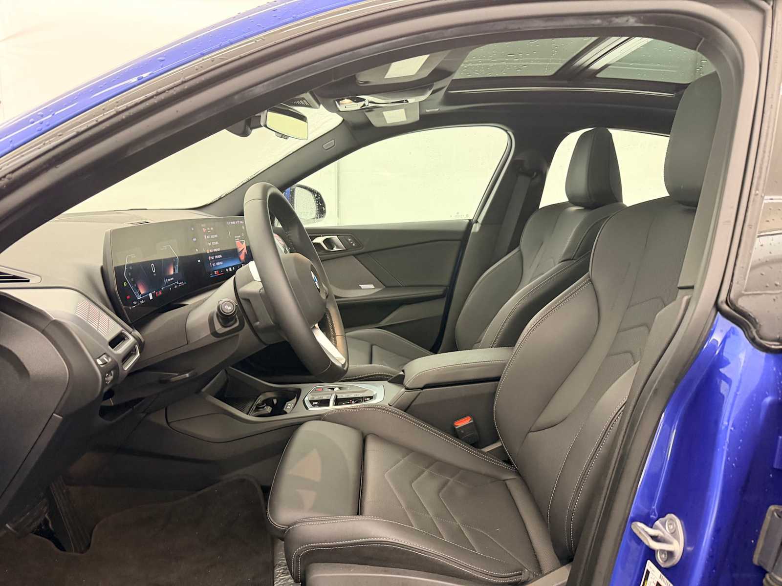 Thumbnail: 2025 BMW 2 Series - 17