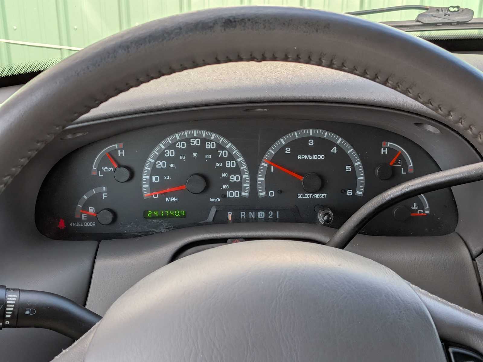 Thumbnail: 2002 Ford F-150 - 32