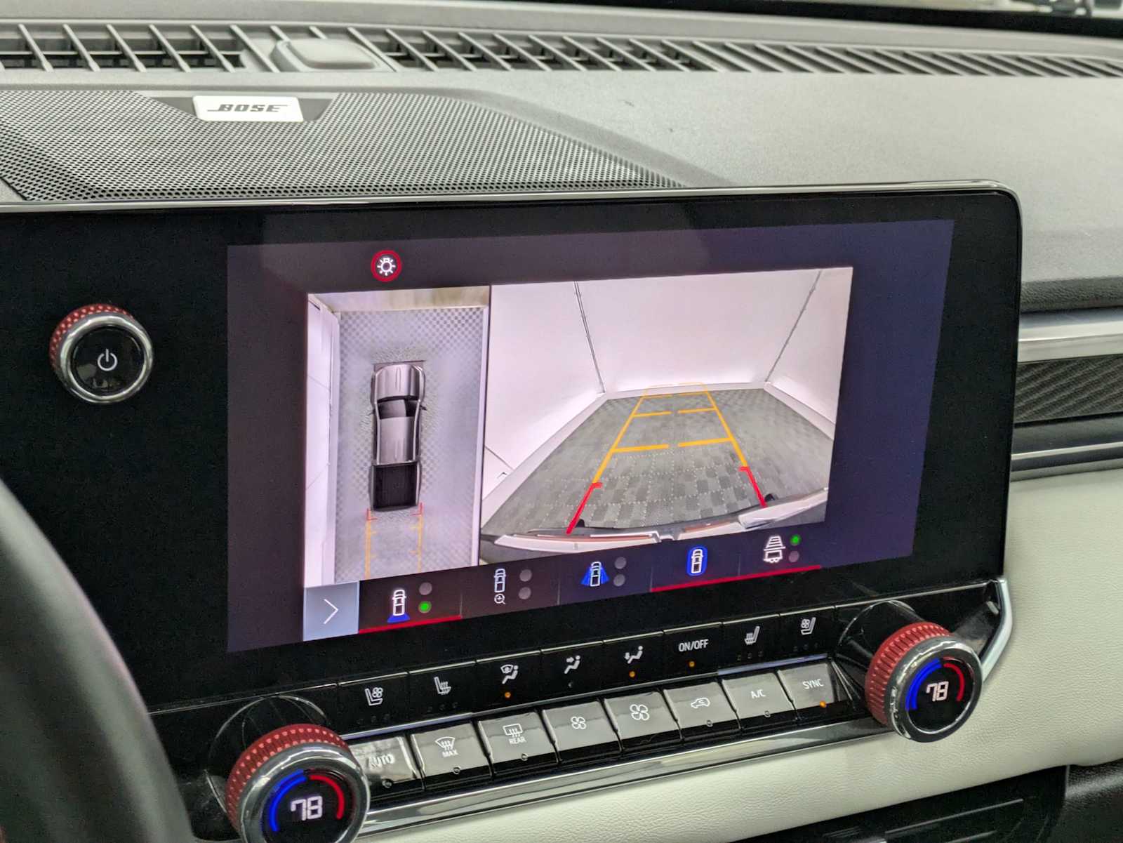 Thumbnail: 2024 GMC Canyon - 29