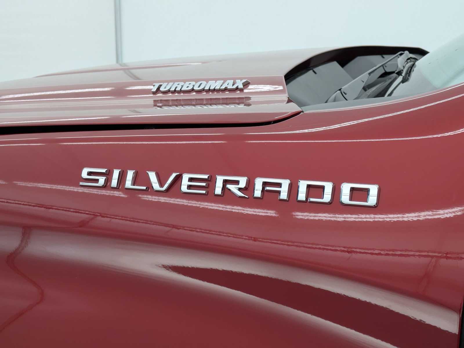 Thumbnail: 2026 Chevrolet Silverado 1500 - 13