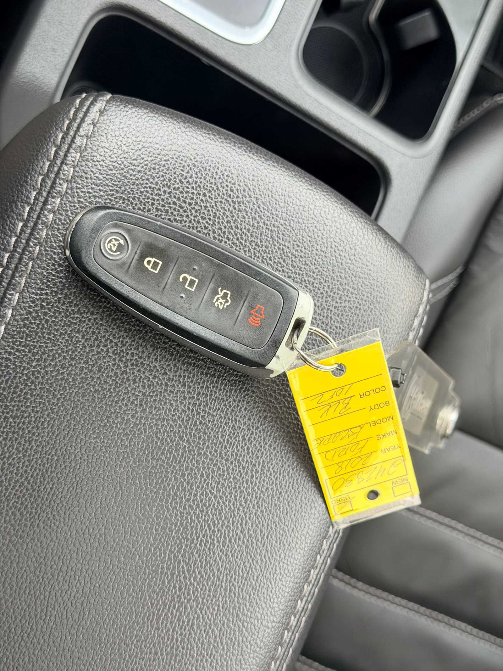 Thumbnail: 2018 Ford Escape - 36