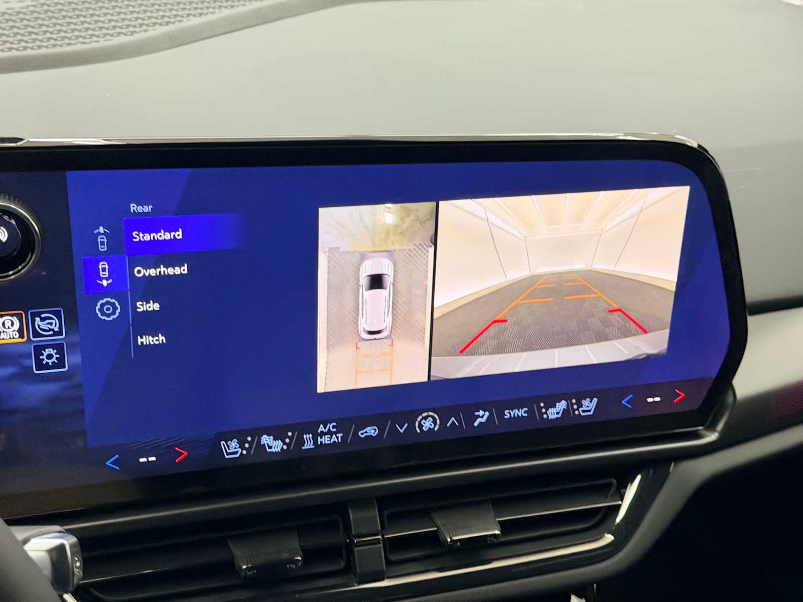 Thumbnail: 2026 Chevrolet Equinox - 27