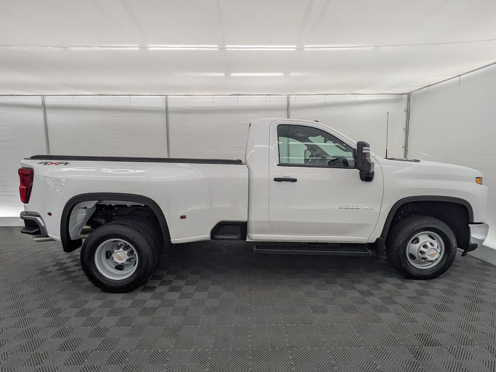 Thumbnail: 2026 Chevrolet Silverado 3500 - 7