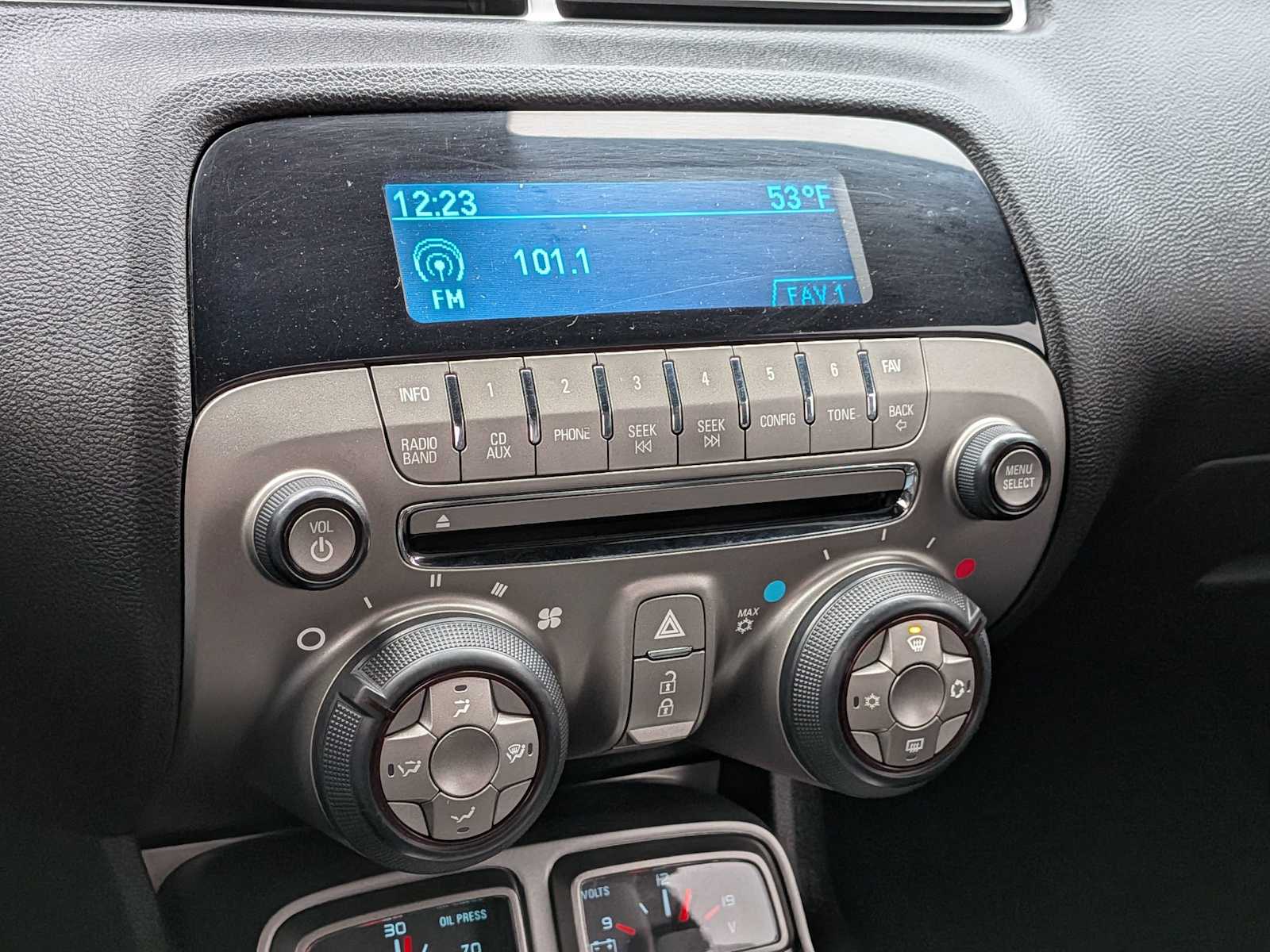 Thumbnail: 2010 Chevrolet Camaro - 26