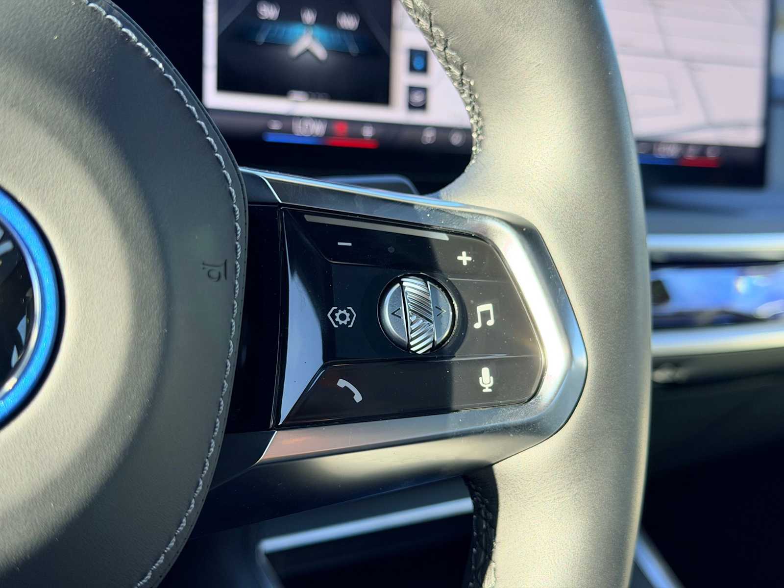 Thumbnail: 2024 BMW i7 - 25