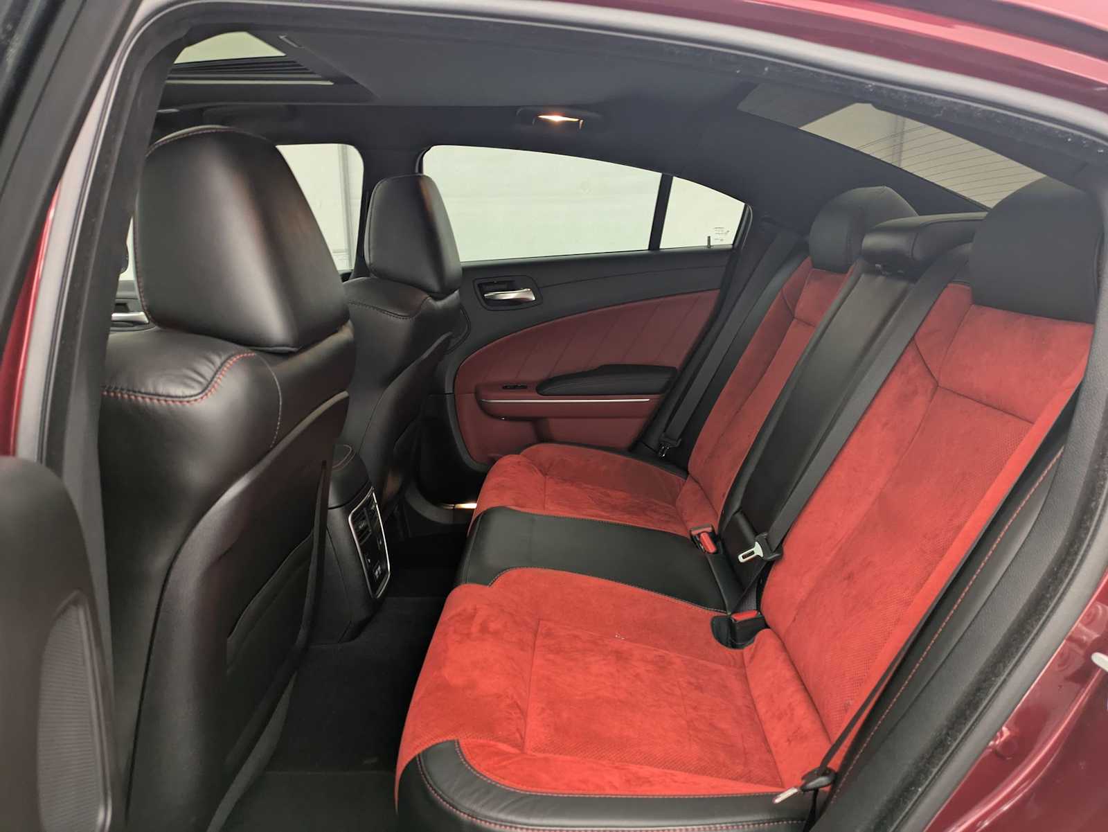 Thumbnail: 2020 Dodge Charger - 21