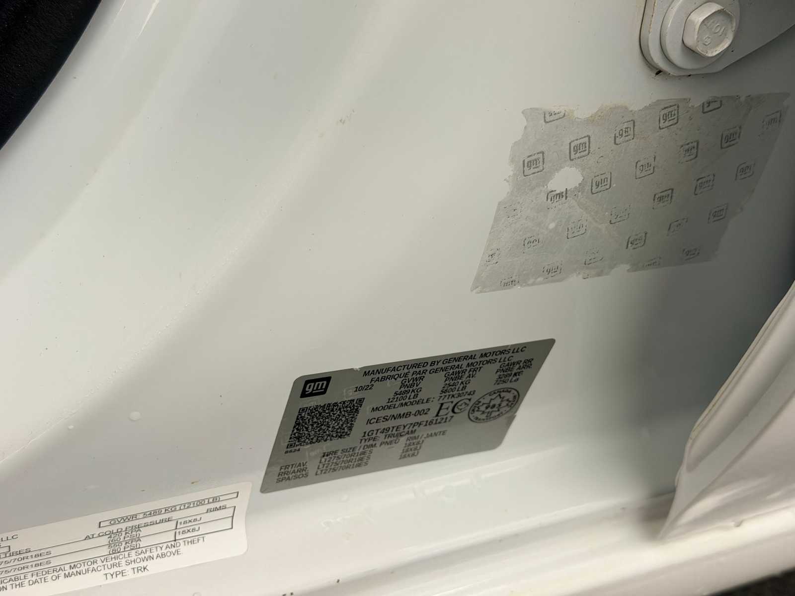 Thumbnail: 2023 GMC Sierra 3500 - 33