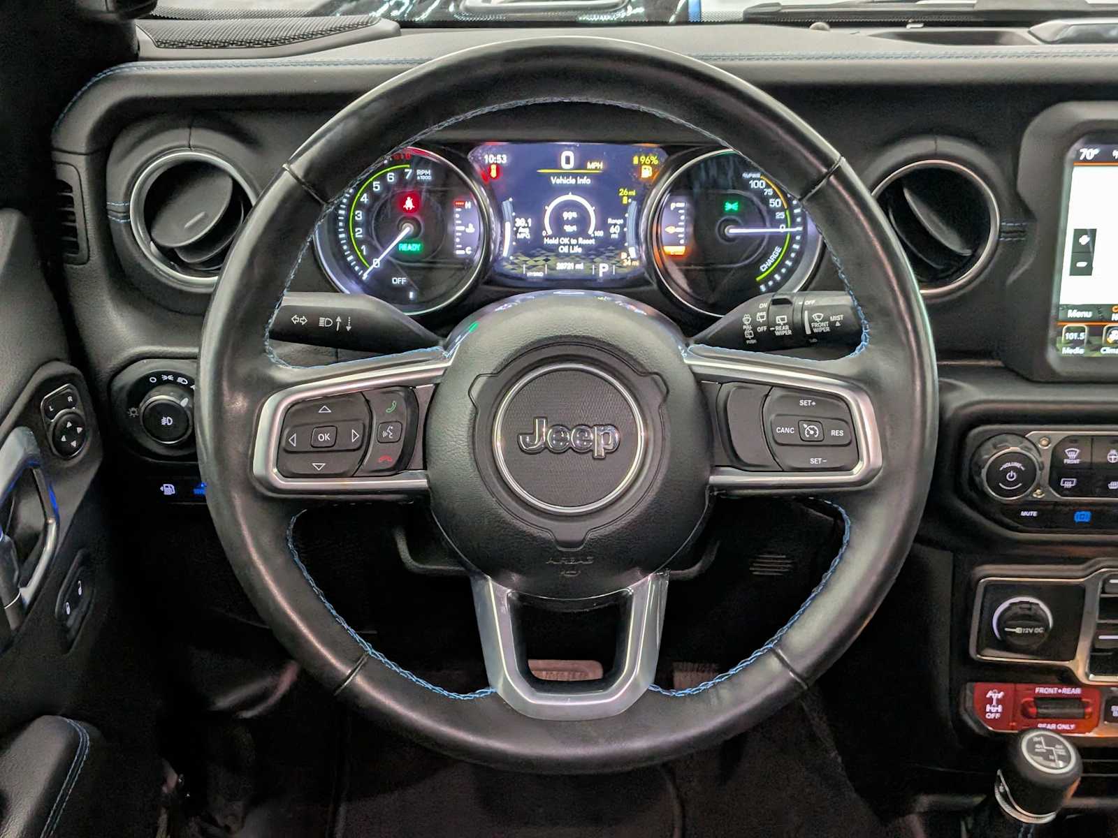 Thumbnail: 2022 Jeep Wrangler - 23